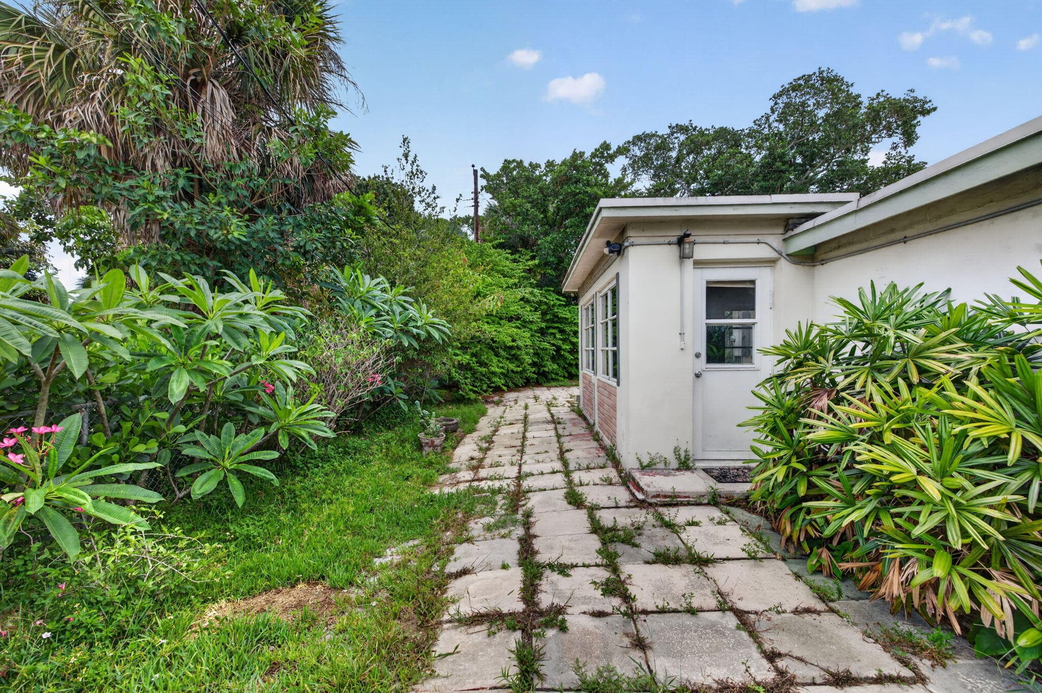 841 SW 18th Court, Fort Lauderdale, FL 33315 — photo 28 of 48