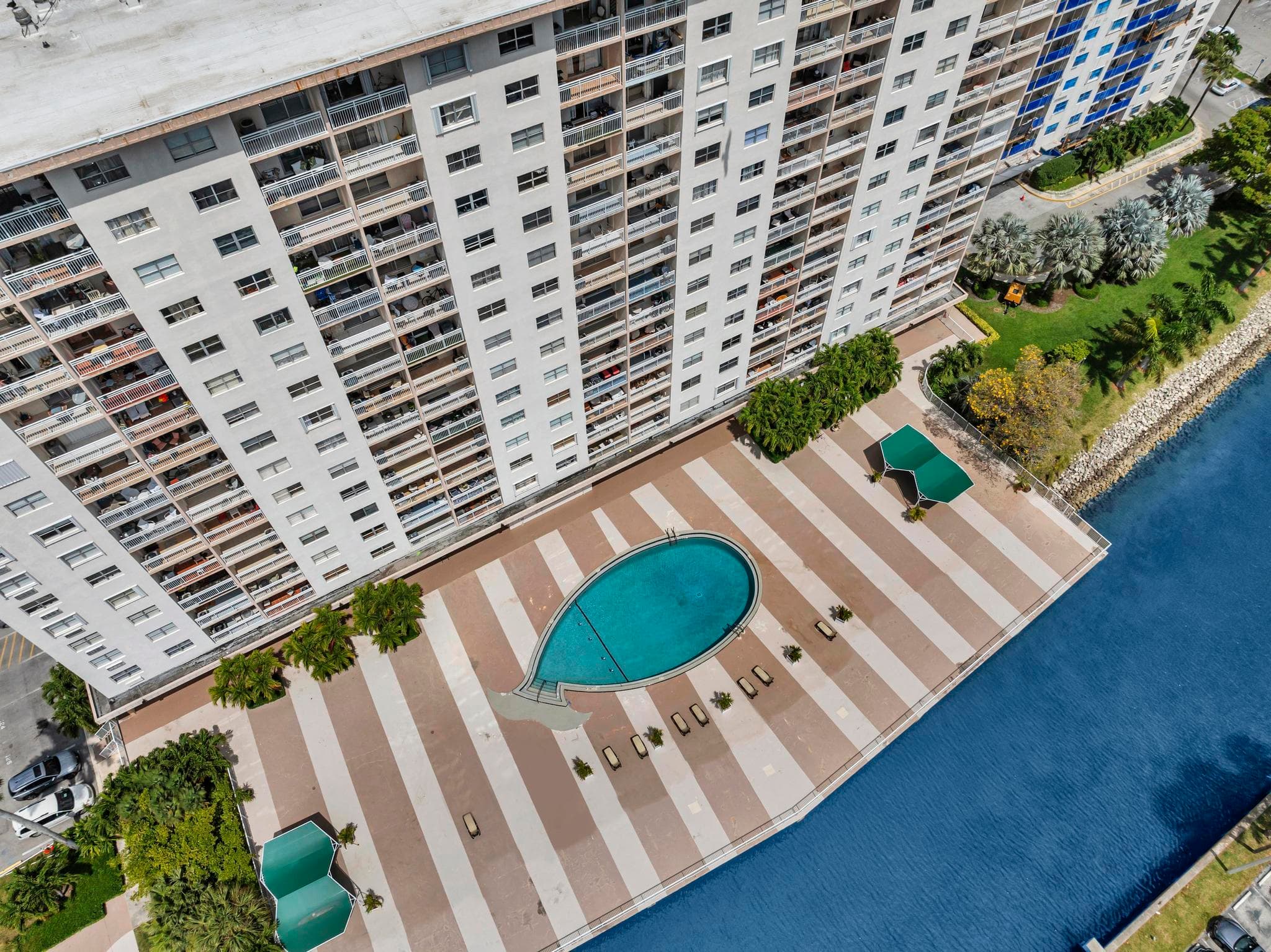400 Kings Point Drive 1628, Sunny Isles Beach, FL 33160 — photo 8 of 39