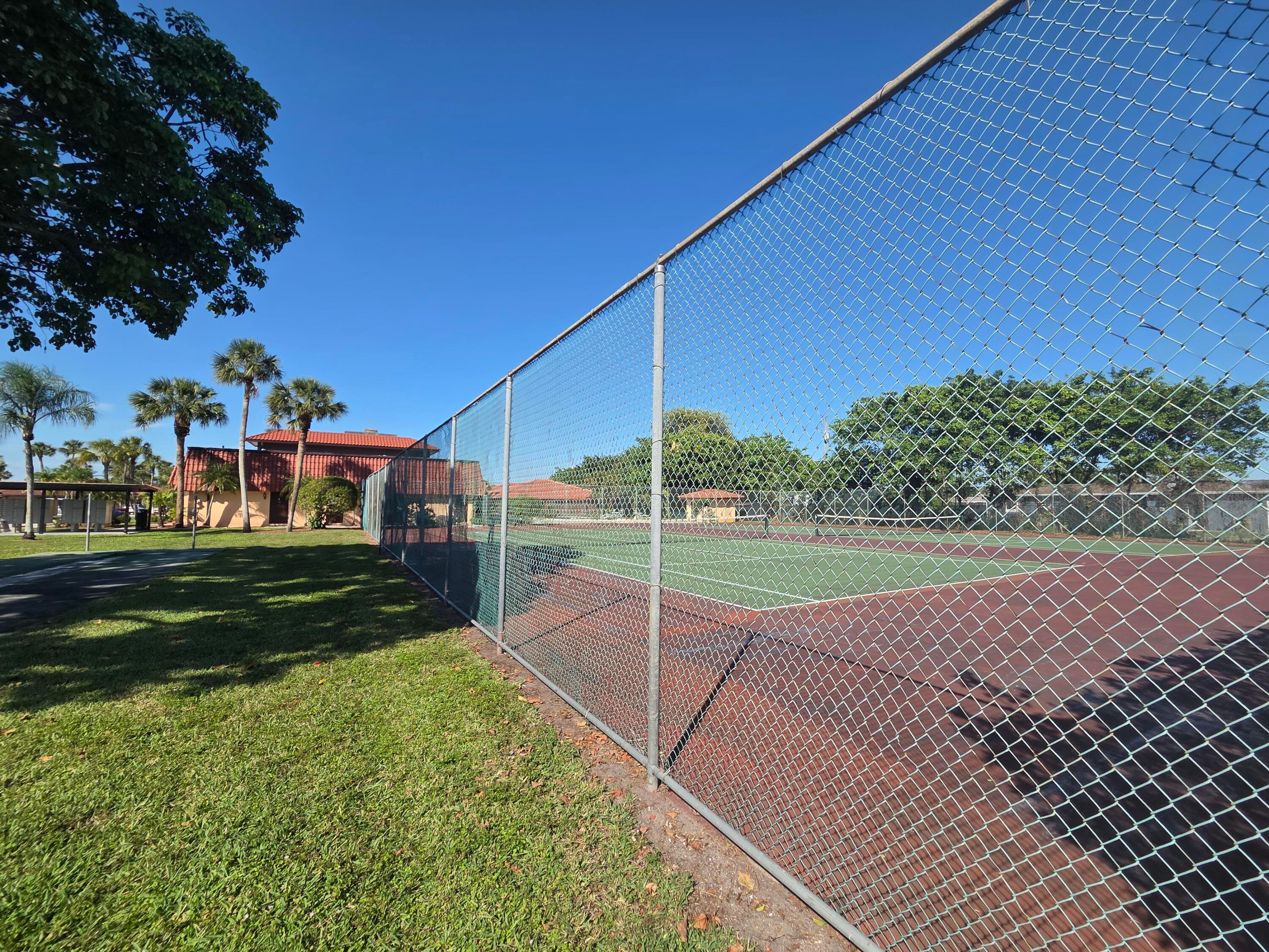 5975 Forest Hill Boulevard 206, West Palm Beach, FL 33415 — photo 13 of 14
