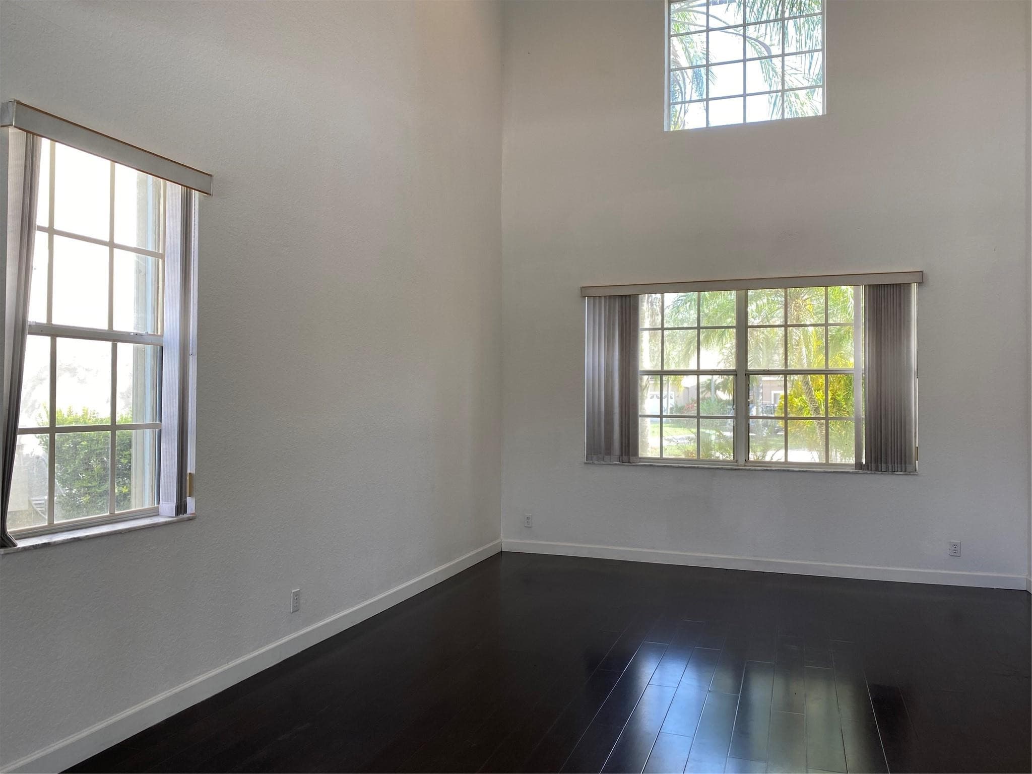 338 Cambridge Drive, Weston, FL 33326 — photo 3 of 12