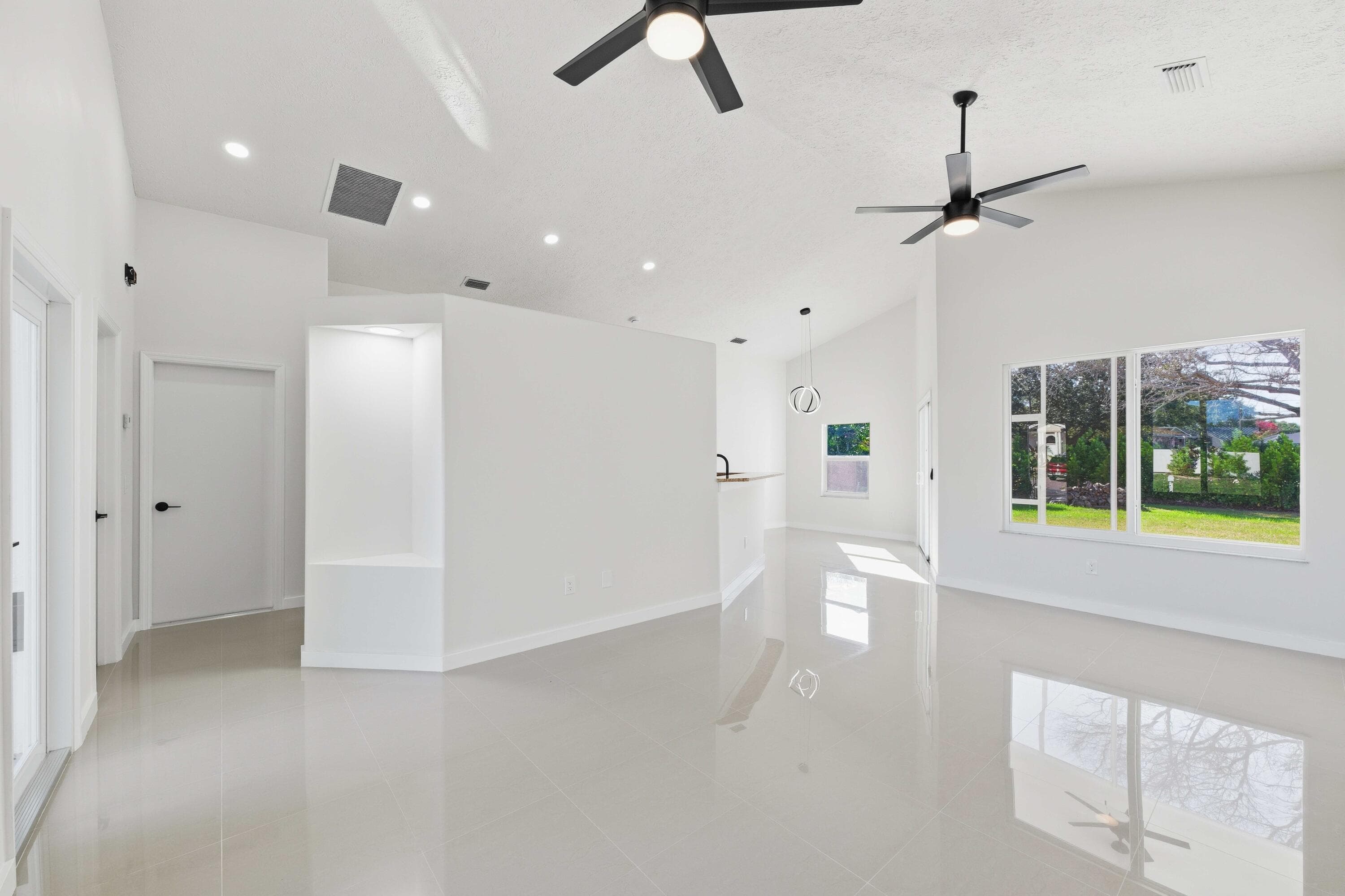 3031 SE Galt Circle, Port St. Lucie, FL 34984 — photo 7 of 38