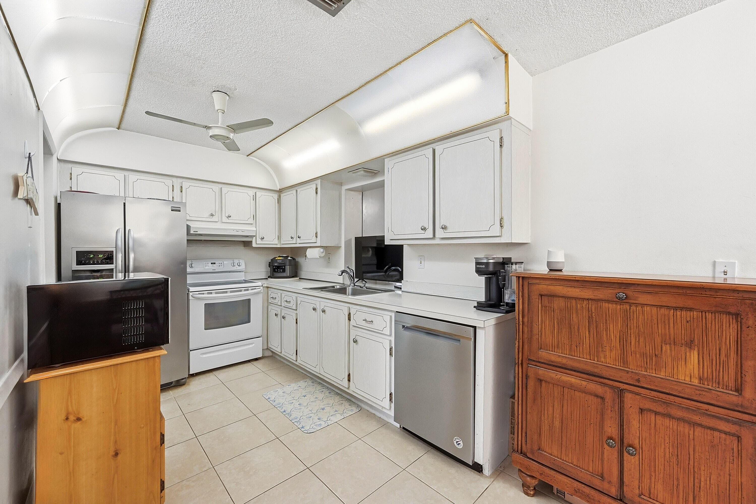 9505 NW 73rd Street, Tamarac, FL 33321 — photo 6 of 48