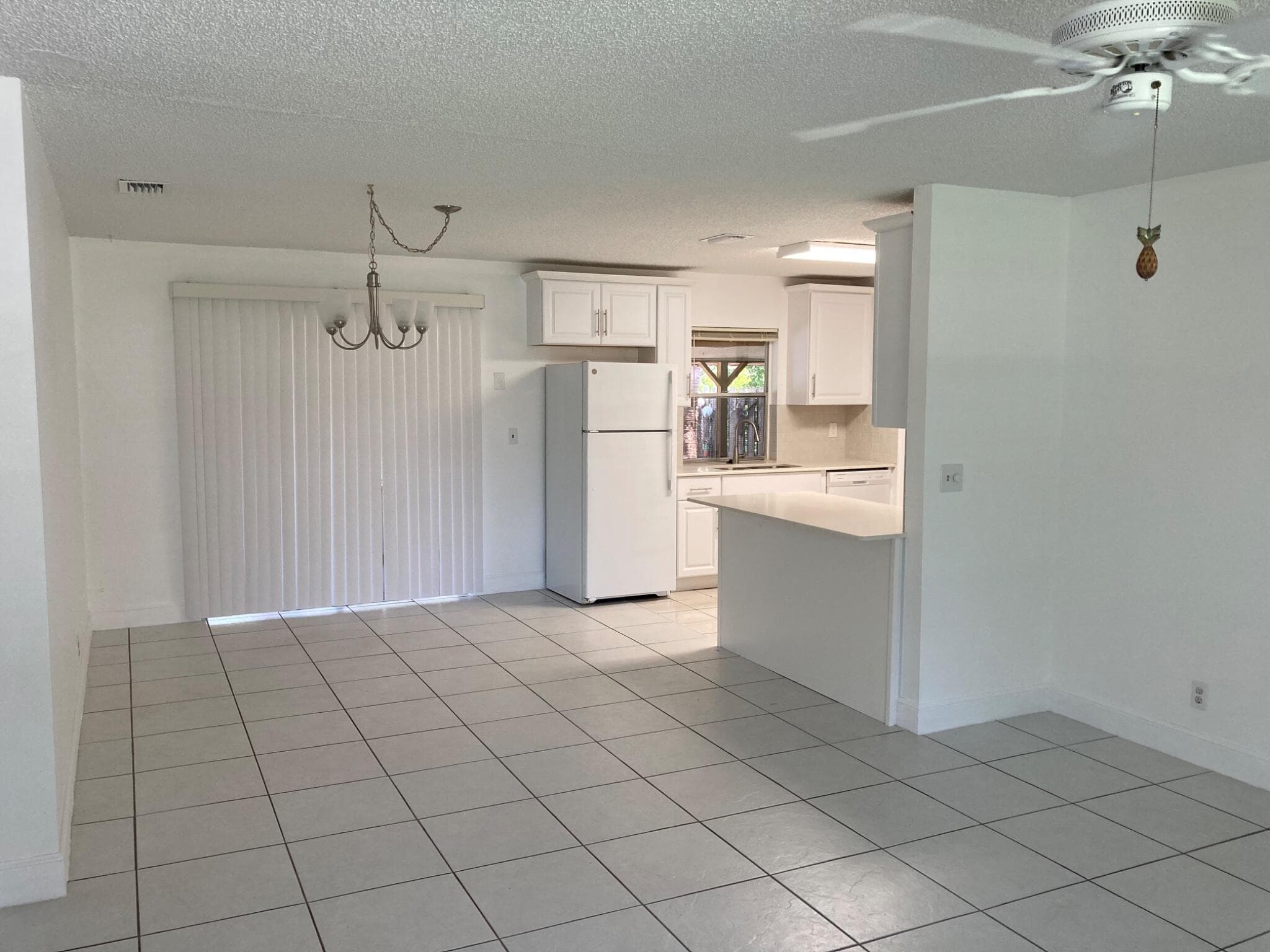 9627 SE Crest Court, Hobe Sound, FL 33455 — photo 4 of 28