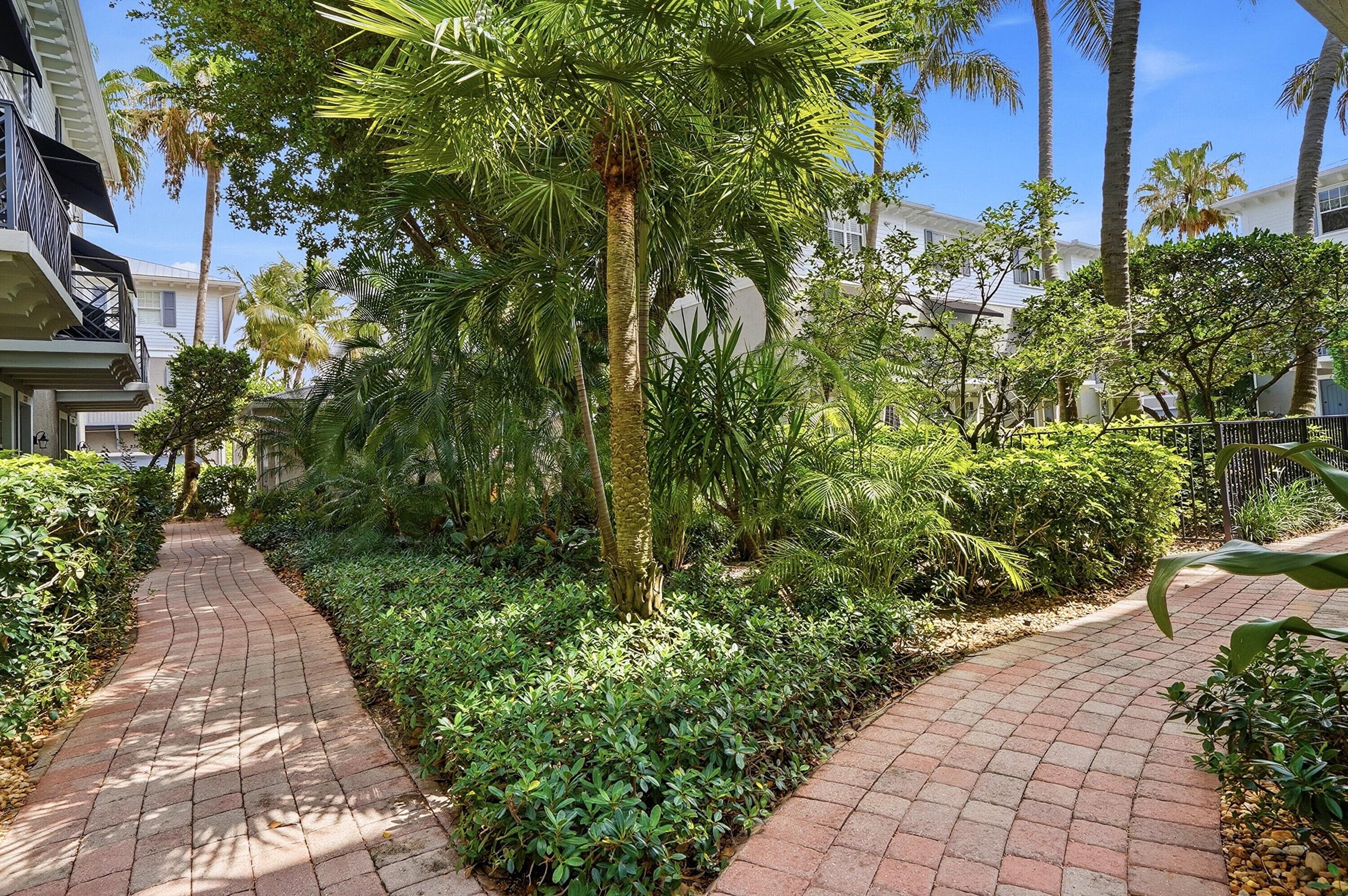 2265 NE 9th Avenue, Wilton Manors, FL 33305 — photo 42 of 50