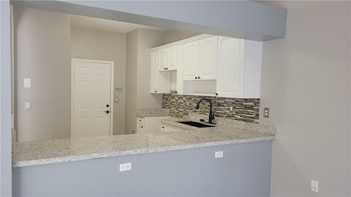 4948 SW 136th Avenue, Miramar, FL 33027 — photo 9 of 25