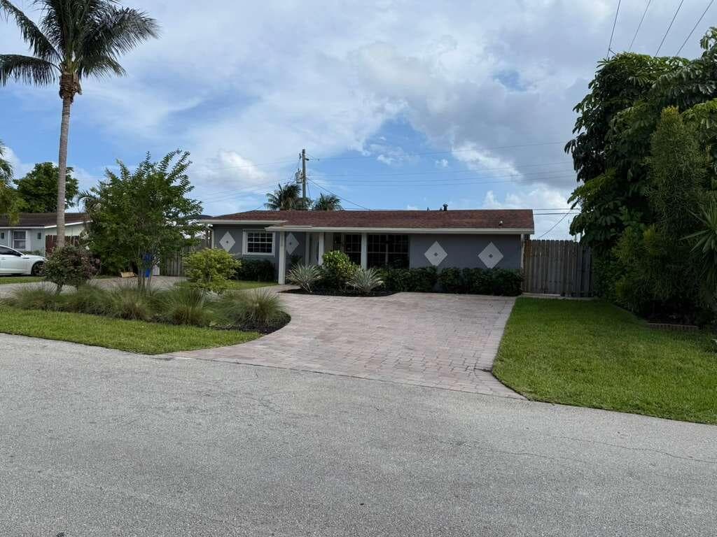 1520 NE 35th Street 1520, Pompano Beach, FL 33064 — photo 4 of 18
