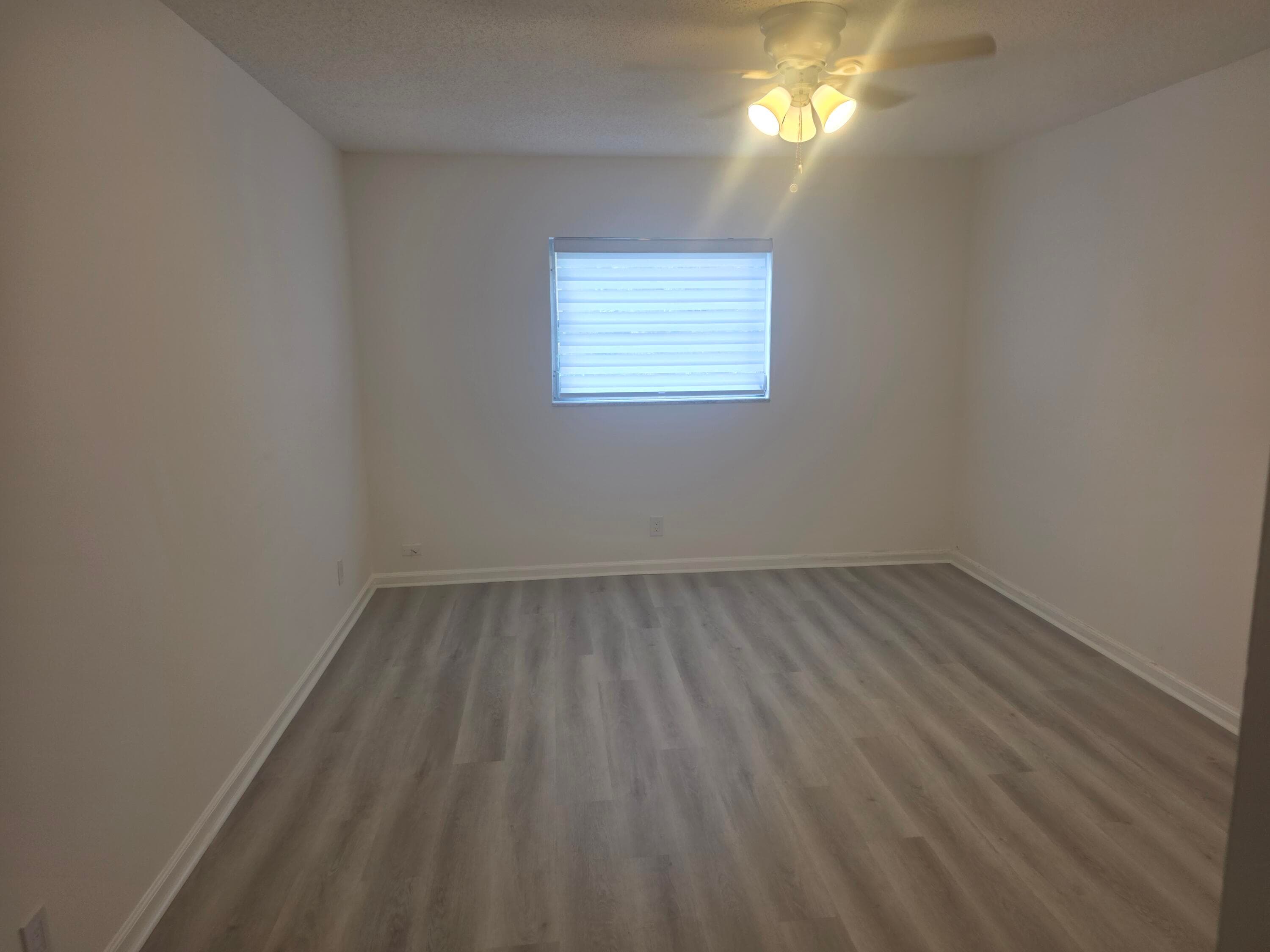959 SE 2nd Avenue SE 204, Deerfield Beach, FL 33441 — photo 8 of 41
