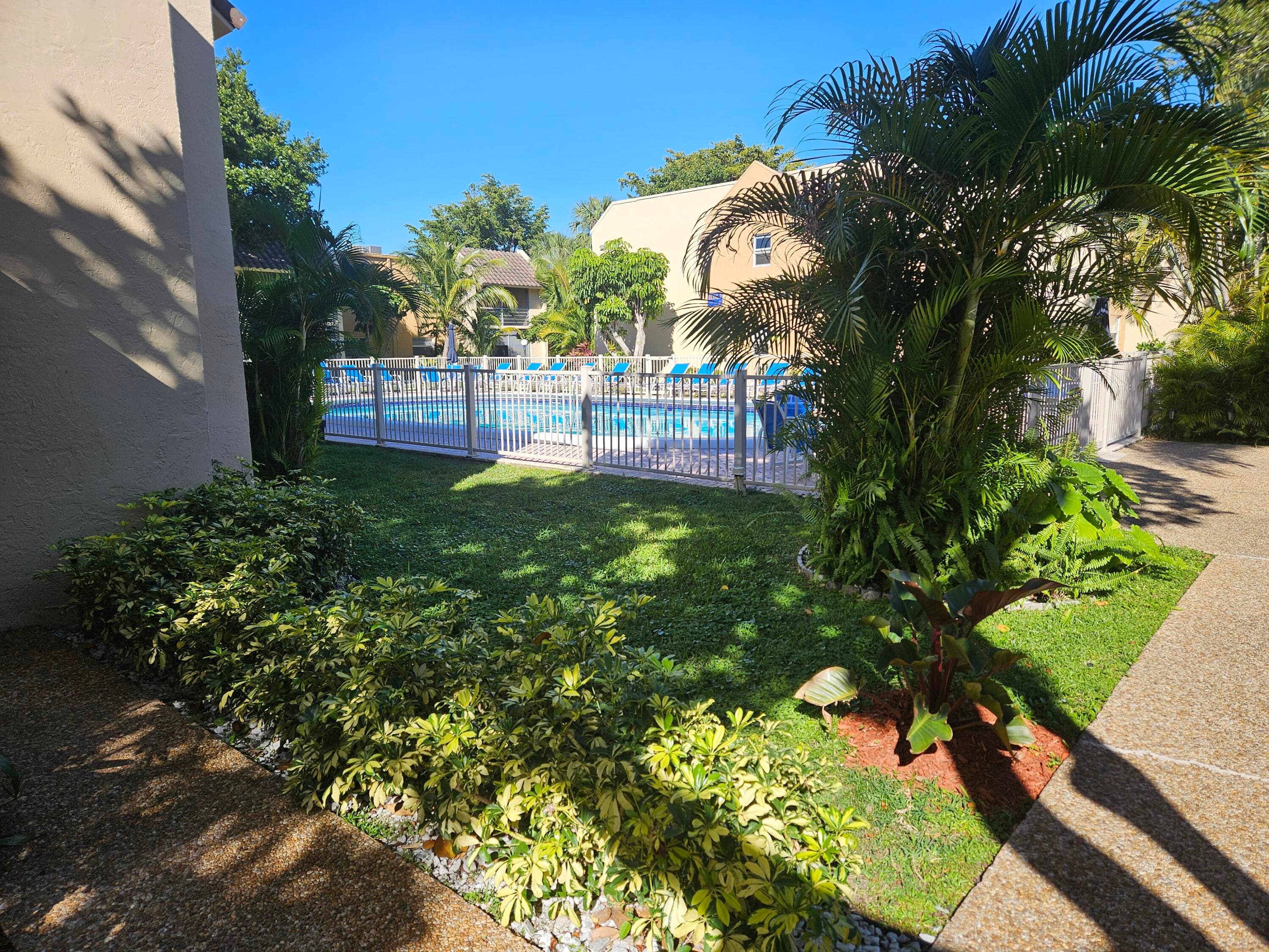 959 SE 2nd Avenue SE 204, Deerfield Beach, FL 33441 — photo 41 of 41