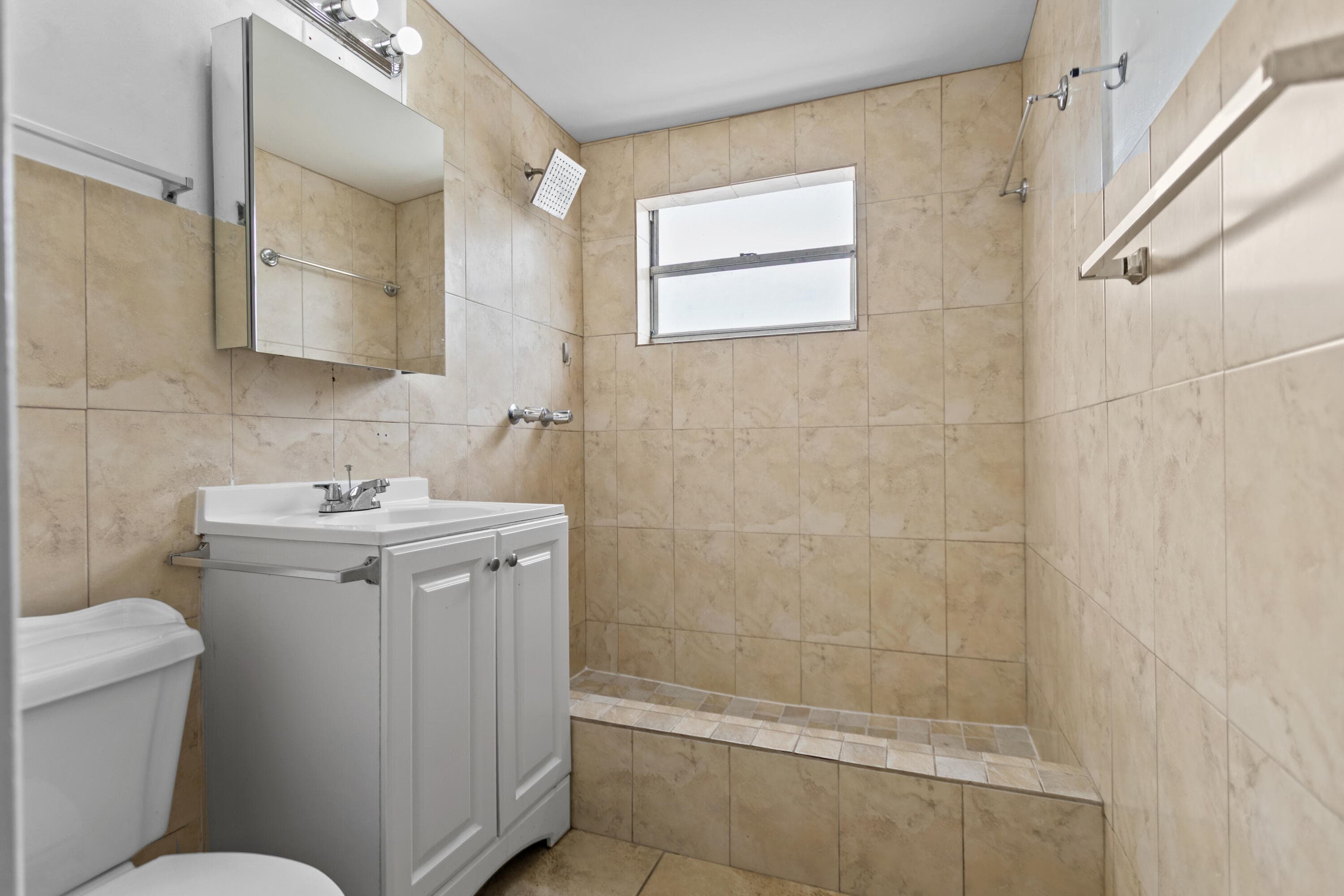 1450 W 37th Street, Hialeah, FL 33012 — photo 45 of 61