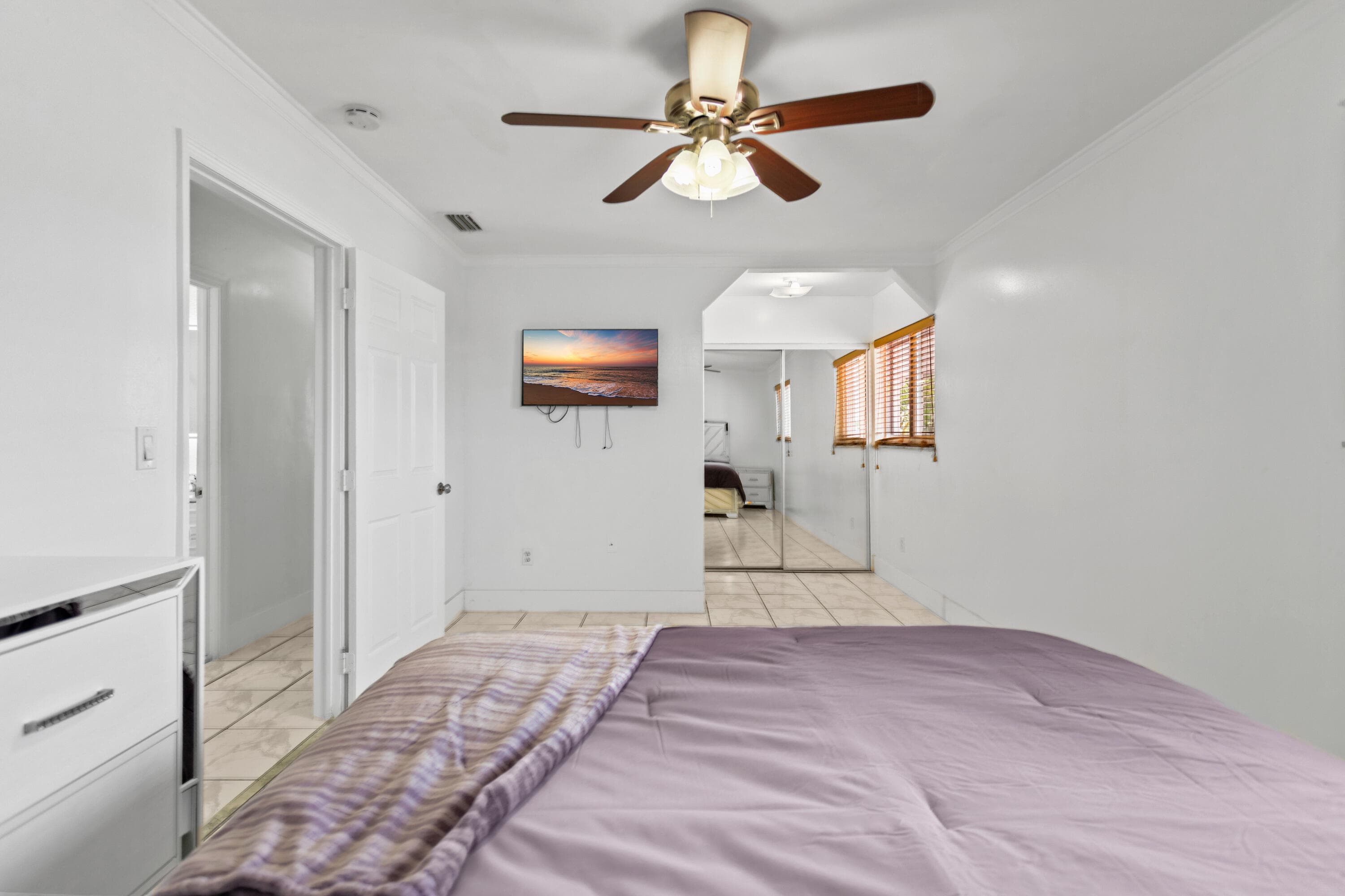 1450 W 37th Street, Hialeah, FL 33012 — photo 34 of 61