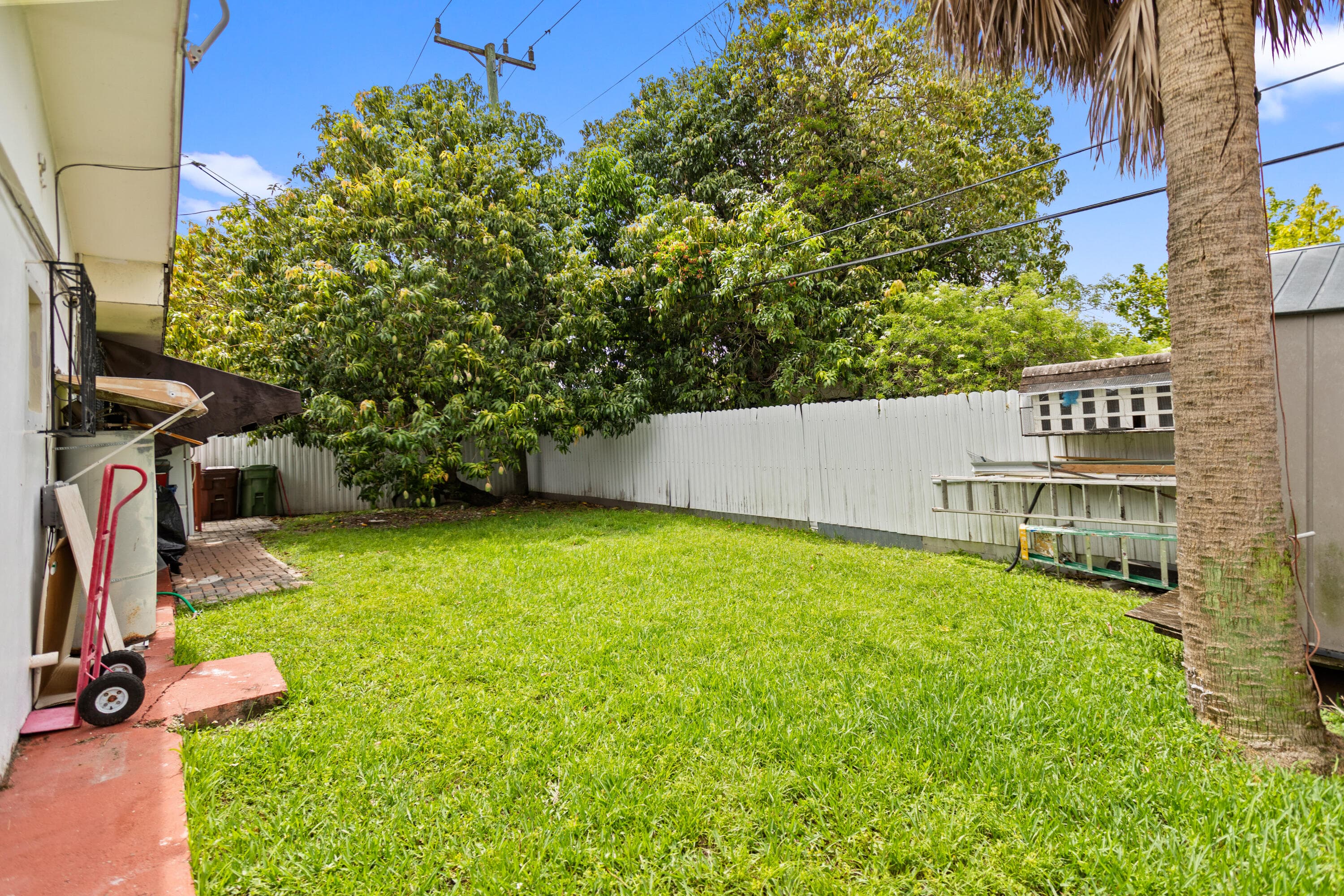 1450 W 37th Street, Hialeah, FL 33012 — photo 60 of 61
