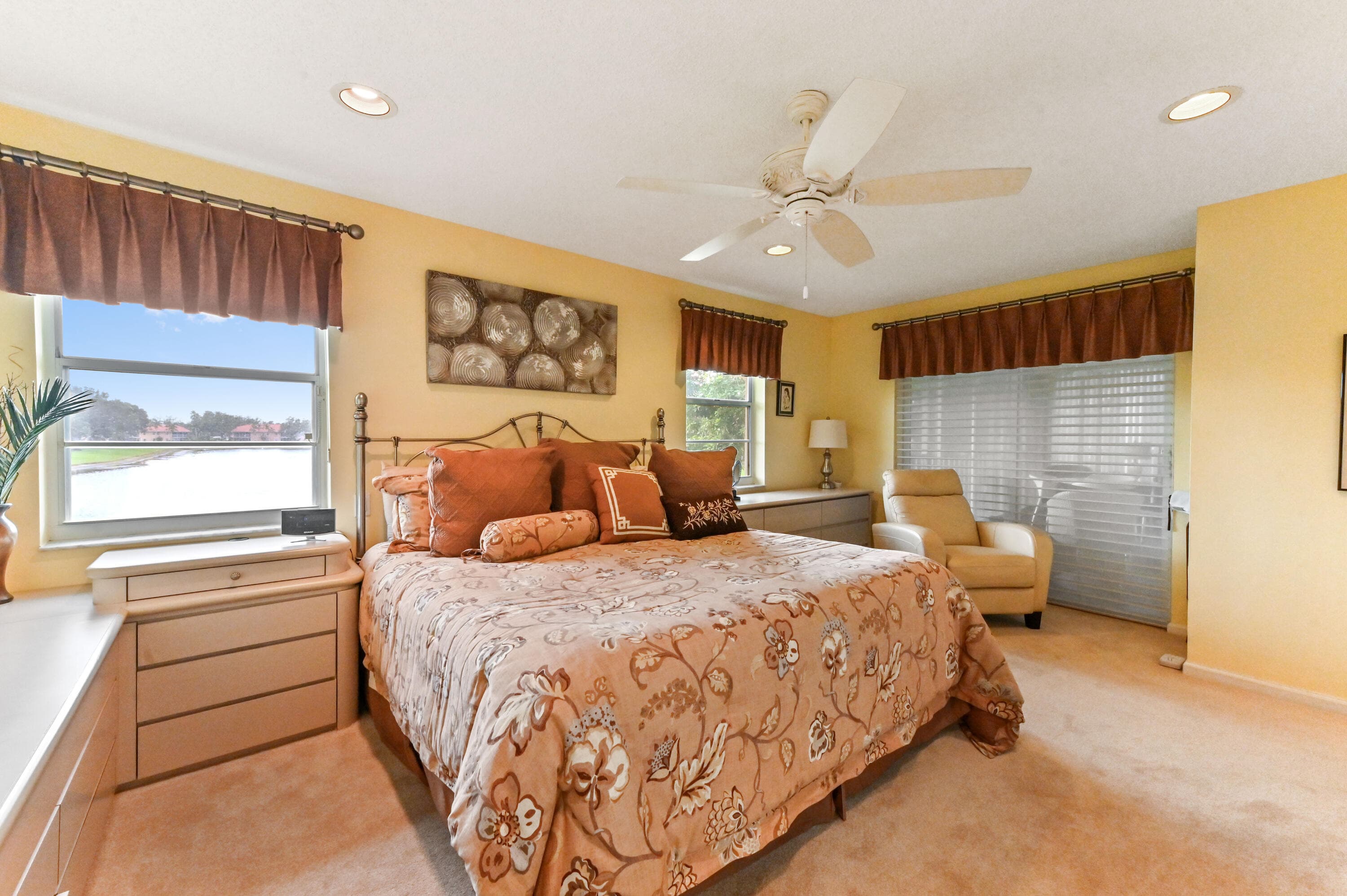 9553 Shadybrook Drive 202, Boynton Beach, FL 33437 — photo 19 of 104