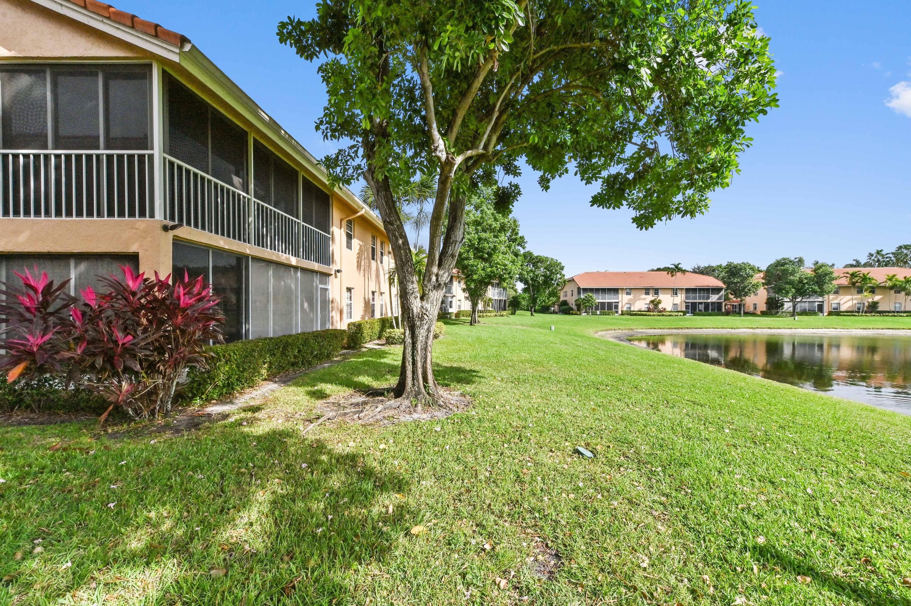 9553 Shadybrook Drive 202, Boynton Beach, FL 33437 — photo 26 of 104
