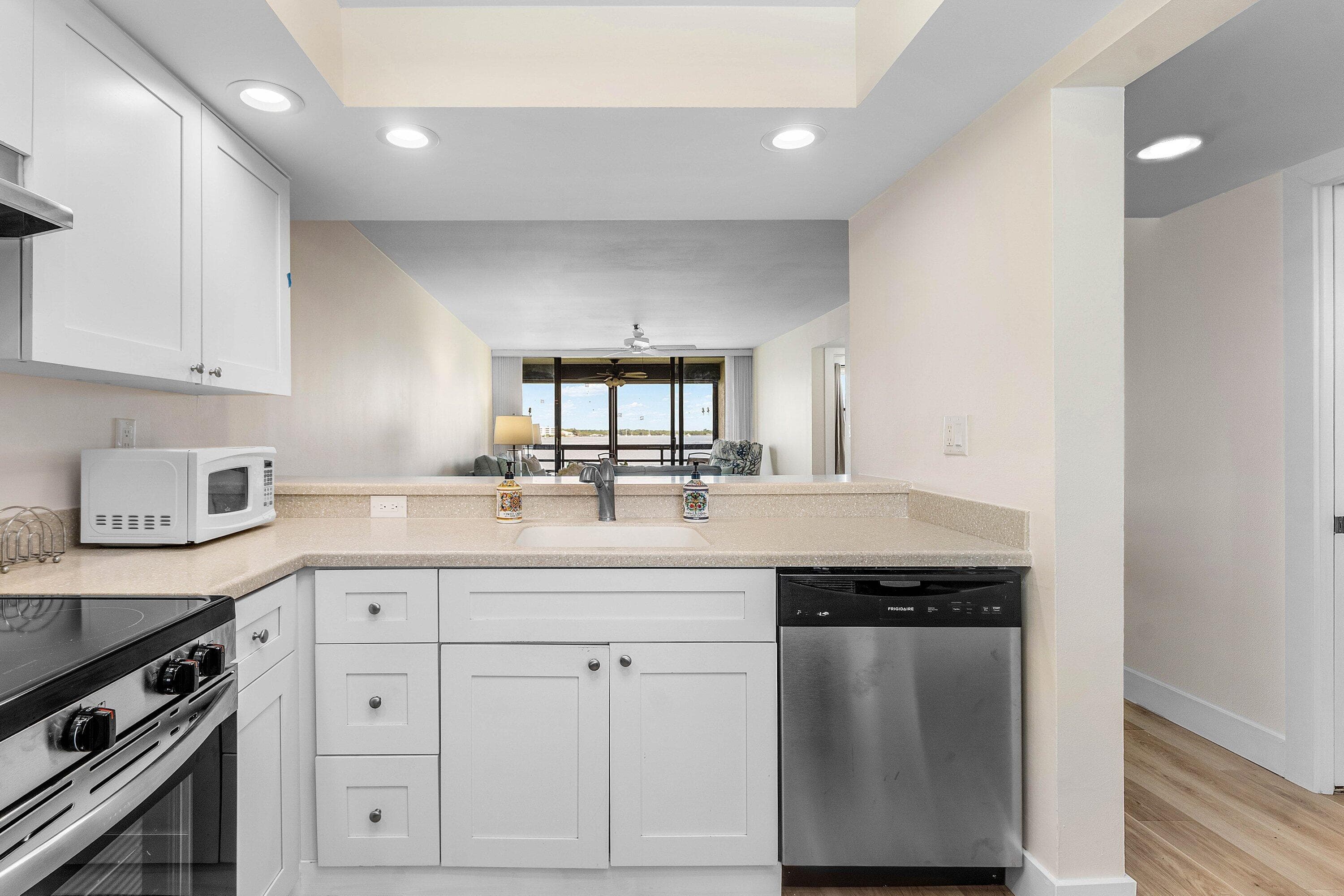 1950 SW Palm City Road 14203, Stuart, FL 34994 — photo 4 of 36