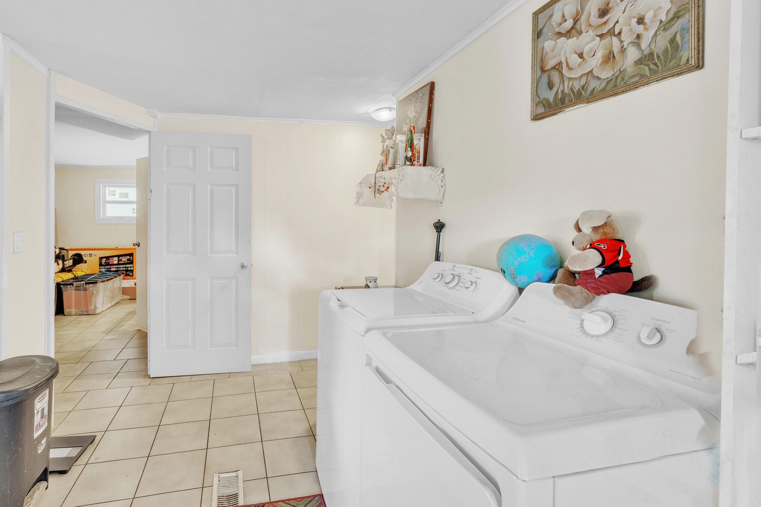 32 Lisa Lane, Greenacres, FL 33463 — photo 9 of 27