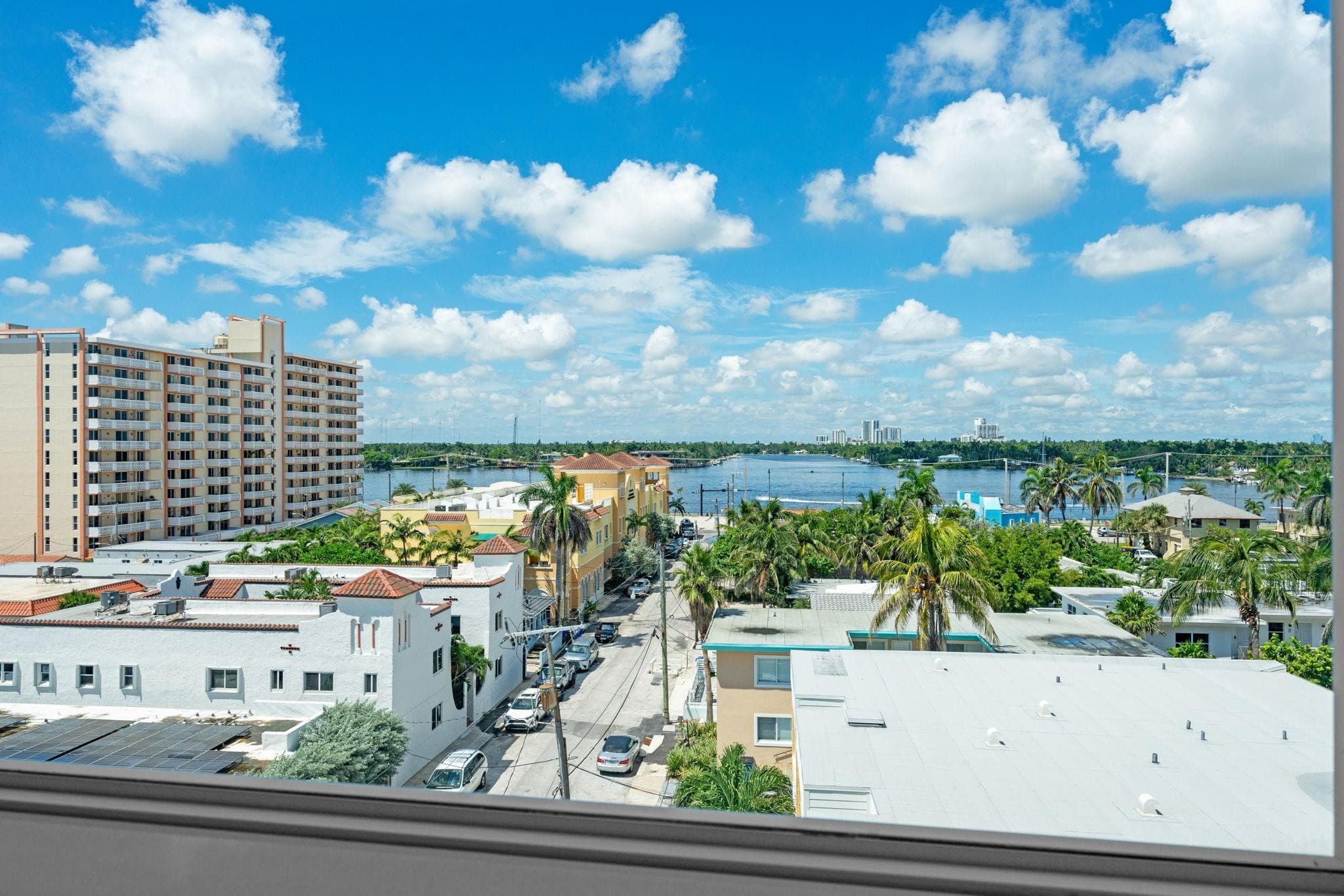 300 Oregon Street 501, Hollywood, FL 33019 — photo 25 of 40