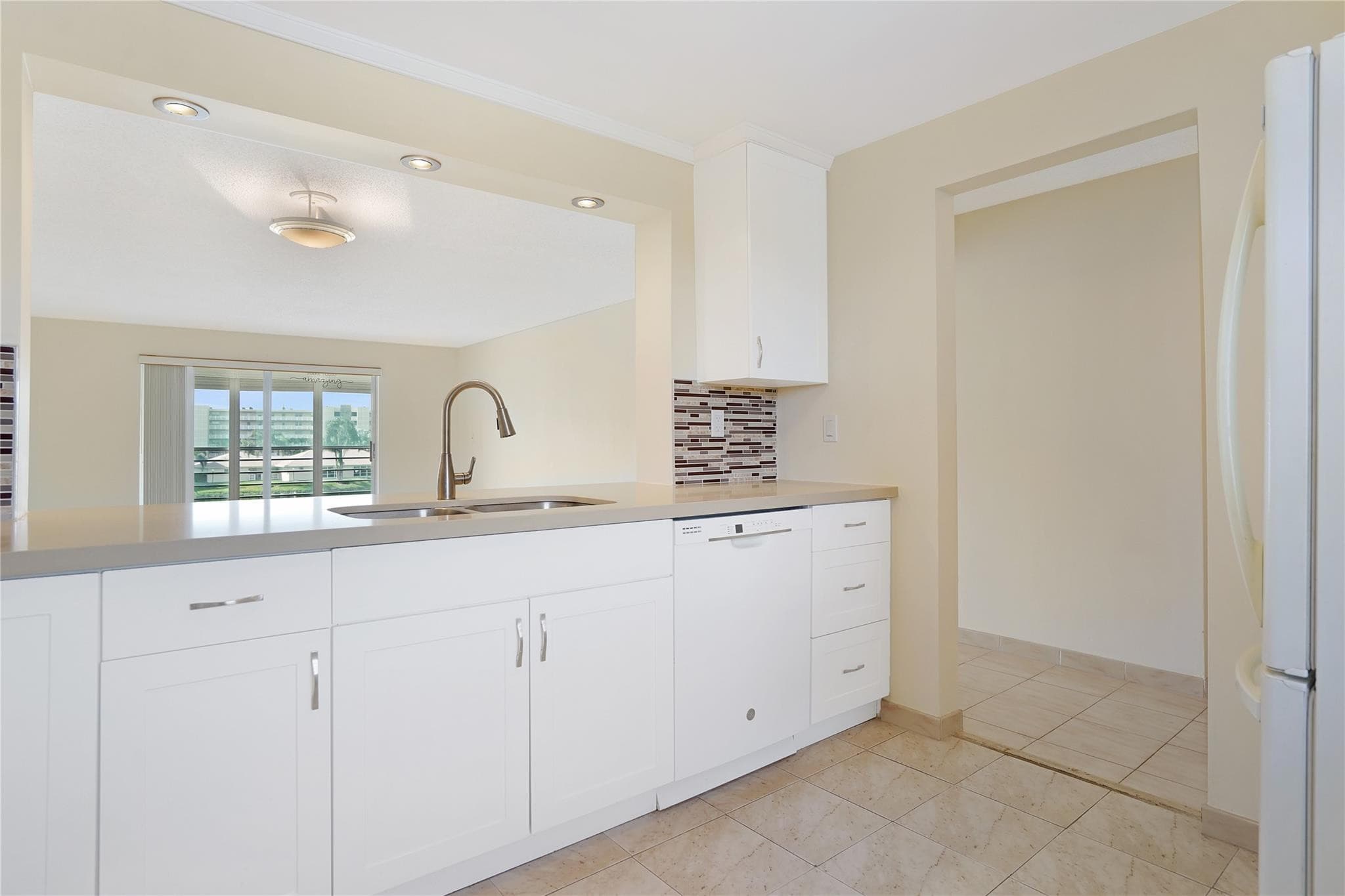 111 SE 3rd Avenue 306, Dania Beach, FL 33004 — photo 13 of 43