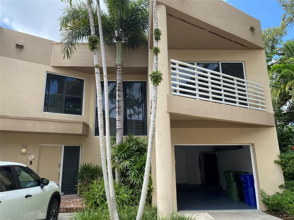 101 SE 15th Avenue E, Fort Lauderdale, FL 33301 — photo 14 of 20