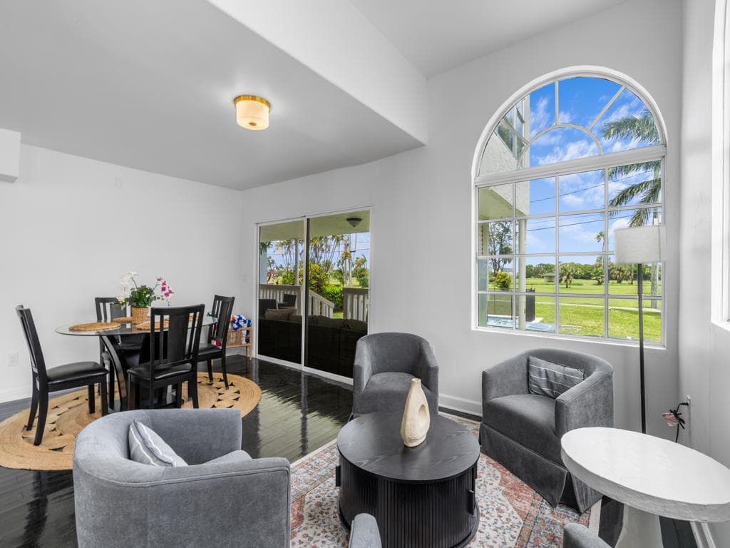 422 N Lakeside Drive, Lake Worth Beach, FL 33460 — photo 10 of 54
