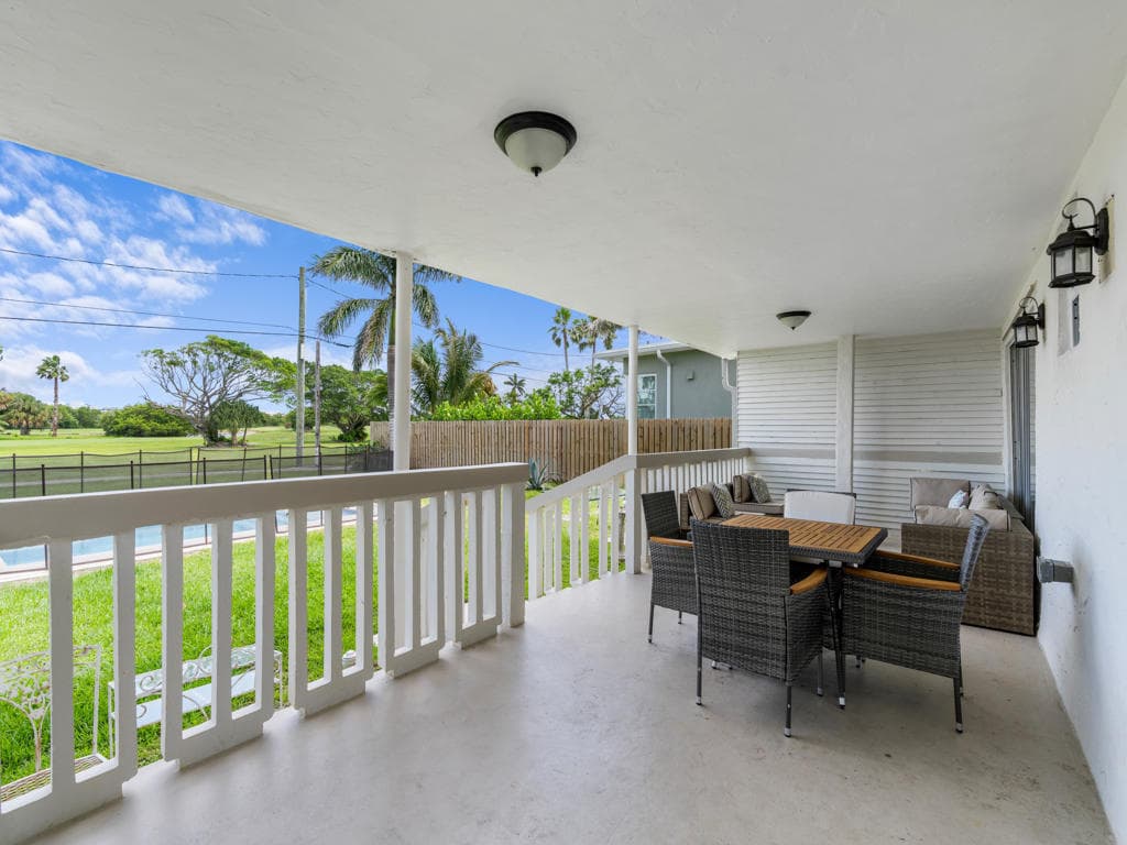 422 N Lakeside Drive, Lake Worth Beach, FL 33460 — photo 19 of 54