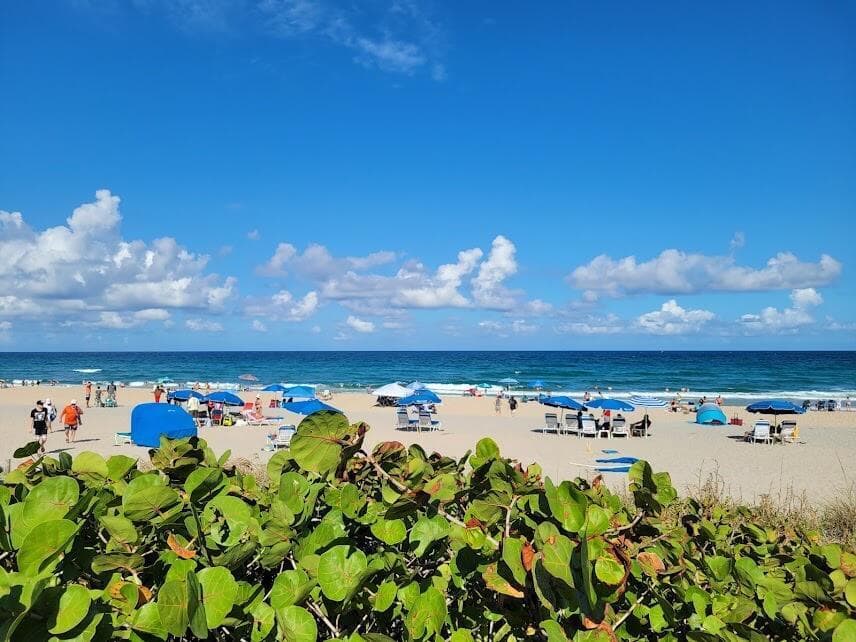 Condominium in Boynton Beach — photo 32 of 33