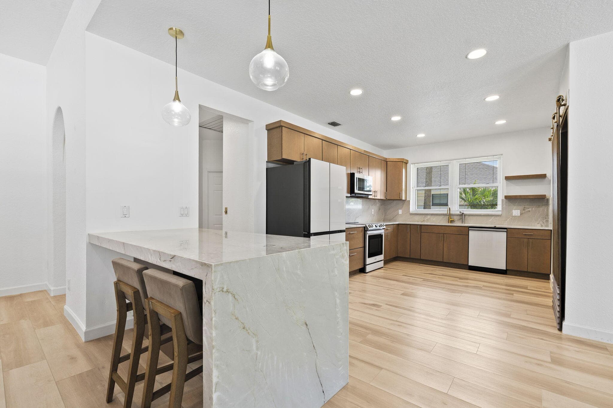 8361 SE Pilots Cove Terrace, Hobe Sound, FL 33455 — photo 5 of 32