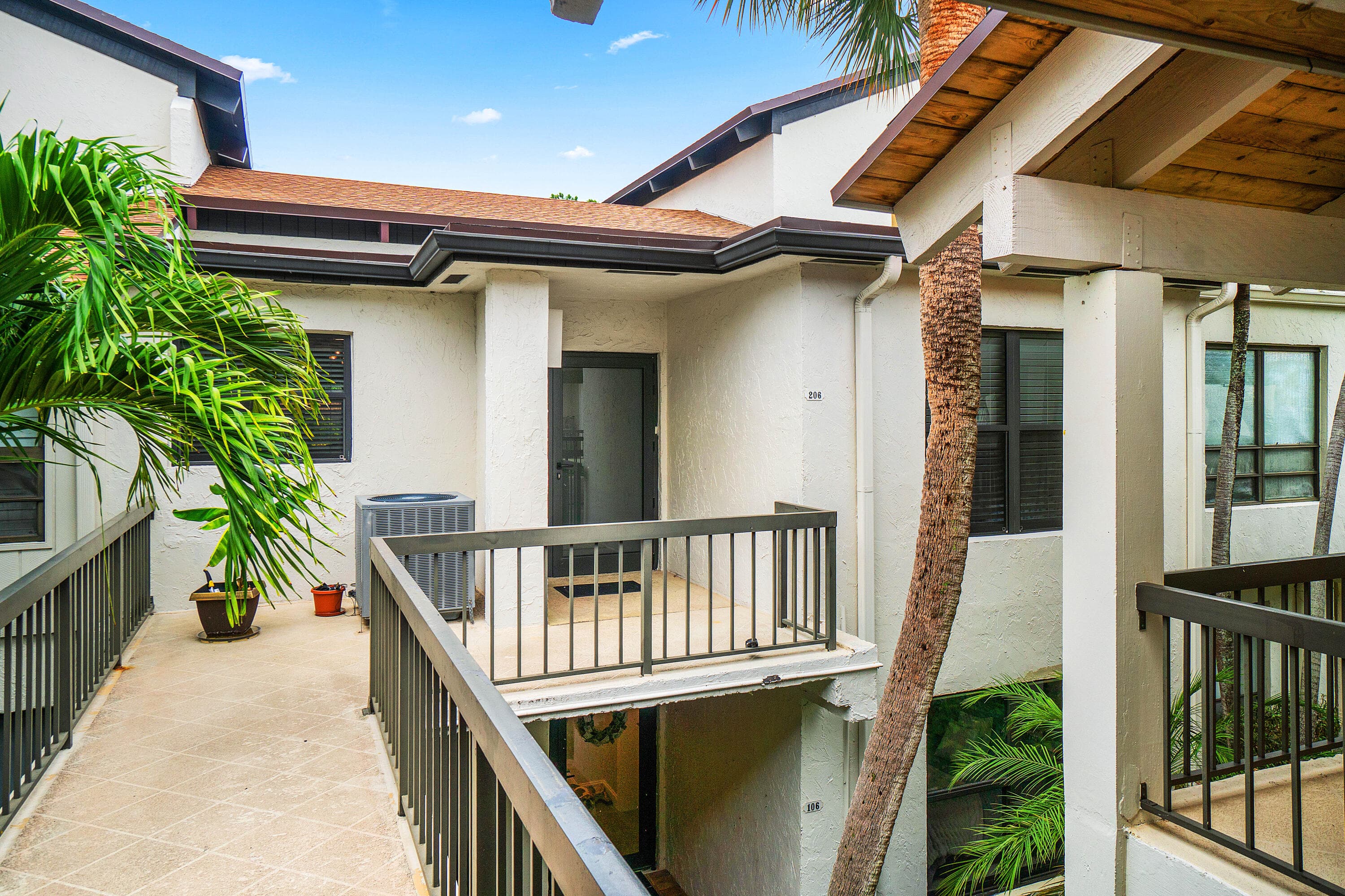 830 Greensward Court 206-h, Delray Beach, FL 33445 — photo 25 of 27