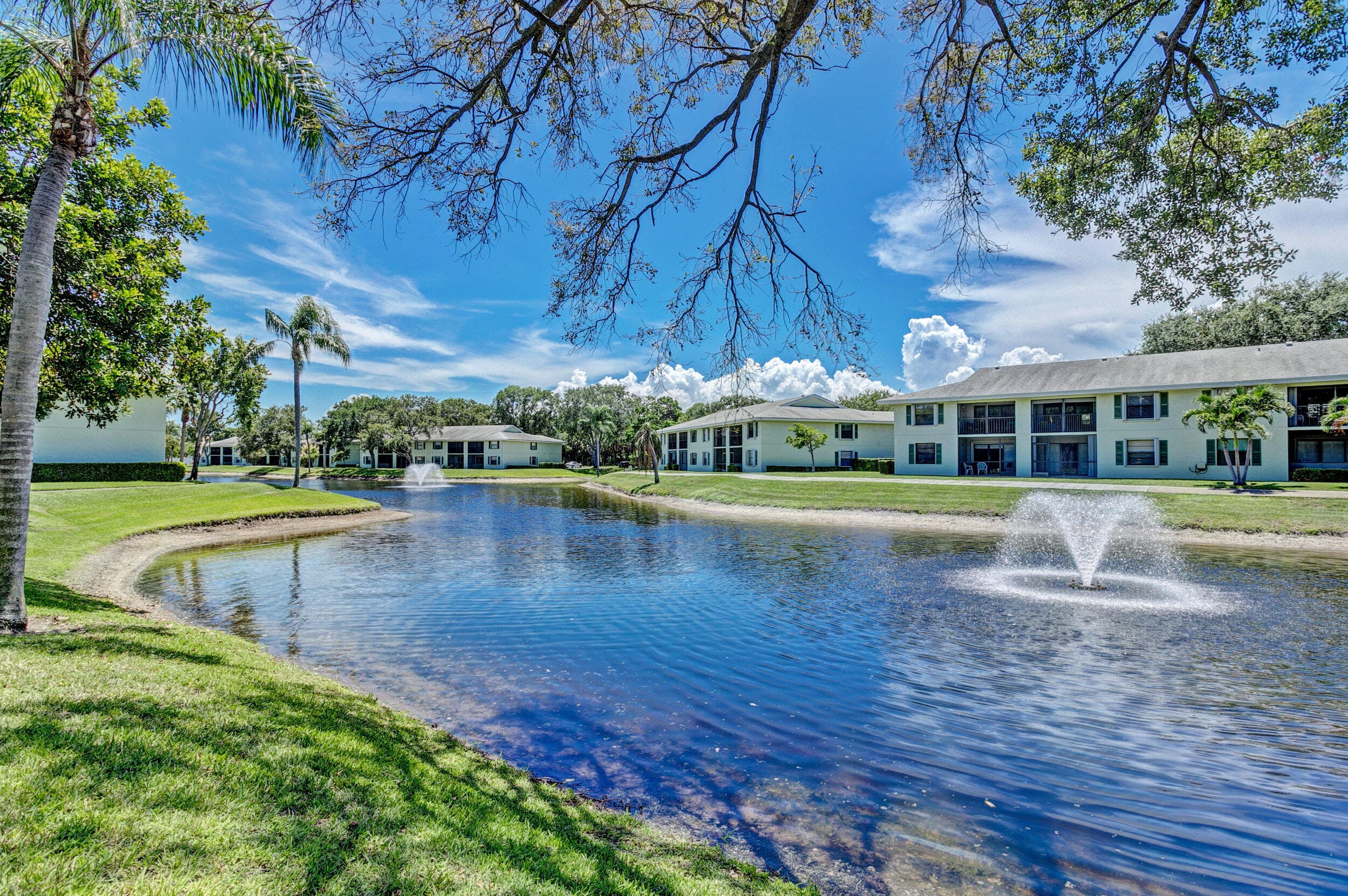 601 Sabal Ridge Circle A, Palm Beach Gardens, FL 33418 — photo 1 of 57