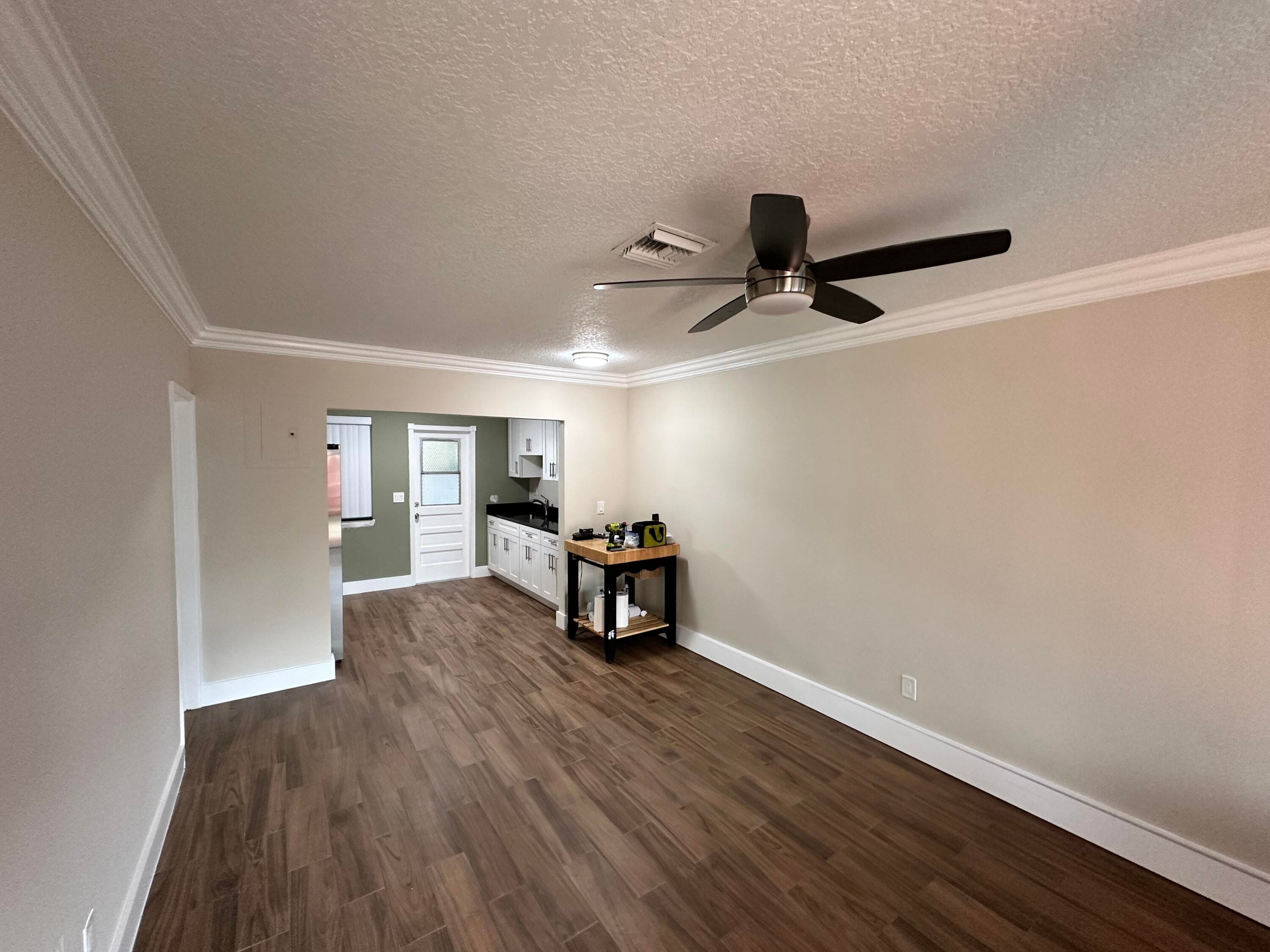 61 NW 35th Street 2, Oakland Park, FL 33309 — photo 8 of 29