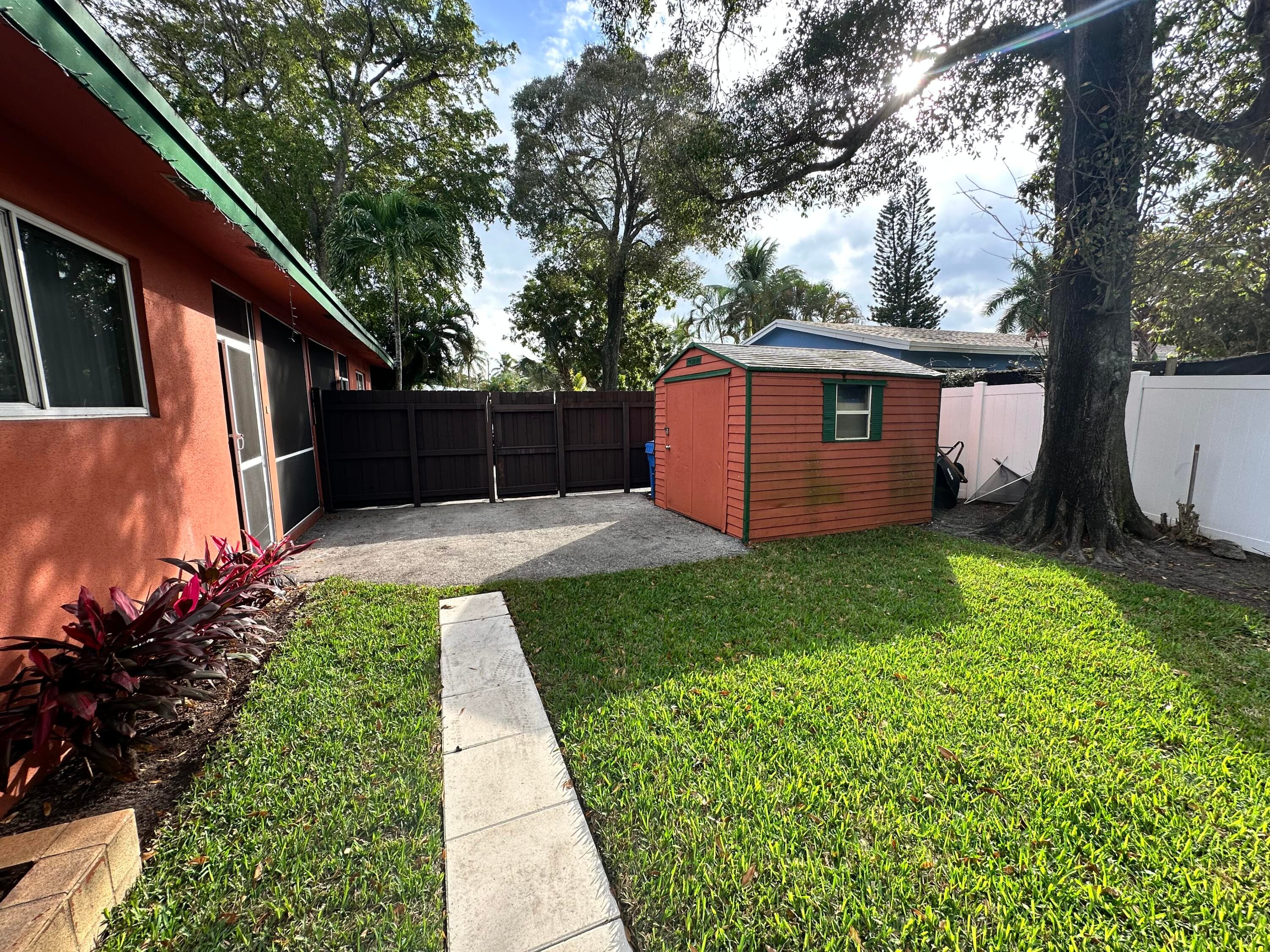 61 NW 35th Street 2, Oakland Park, FL 33309 — photo 21 of 29