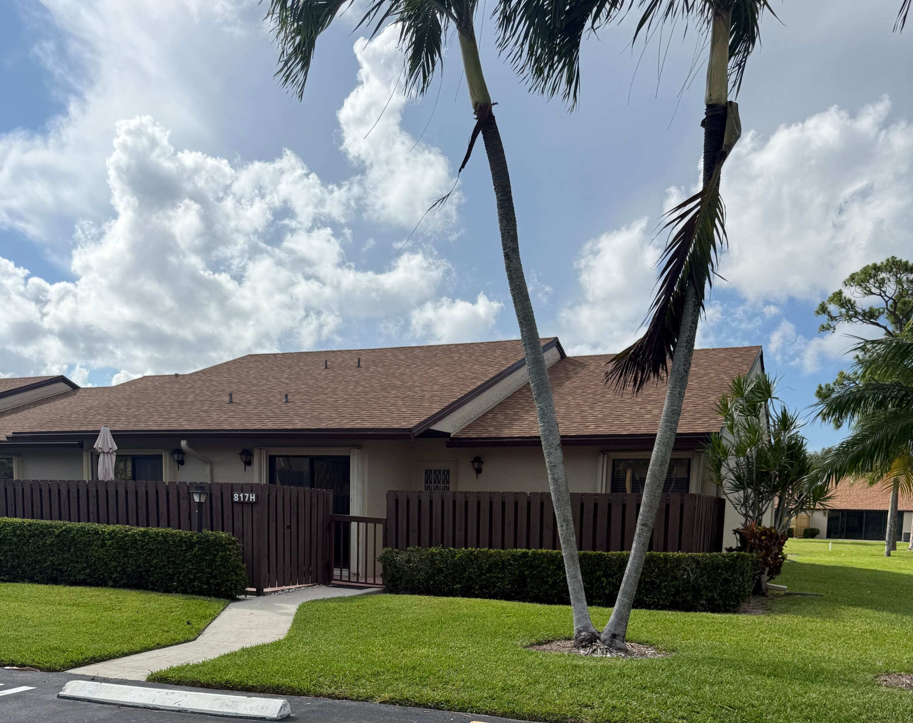 817 Sky Pine Way H, Greenacres, FL 33415 — photo