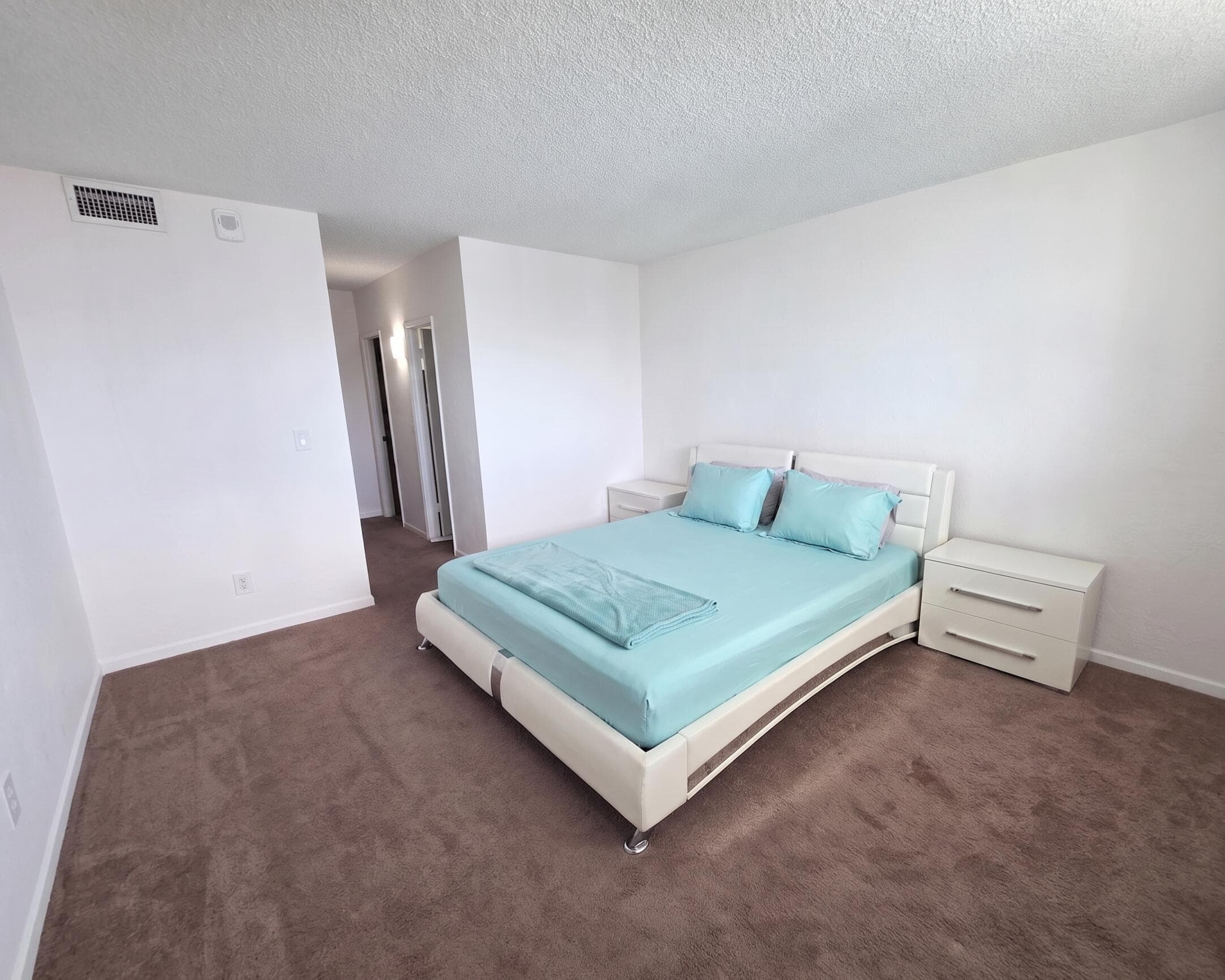 19390 Collins Avenue 1622, Sunny Isles Beach, FL 33160 — photo 8 of 12