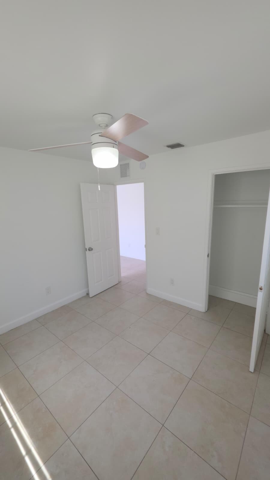 3251 NW 13th Court, Fort Lauderdale, FL 33311 — photo 10 of 15