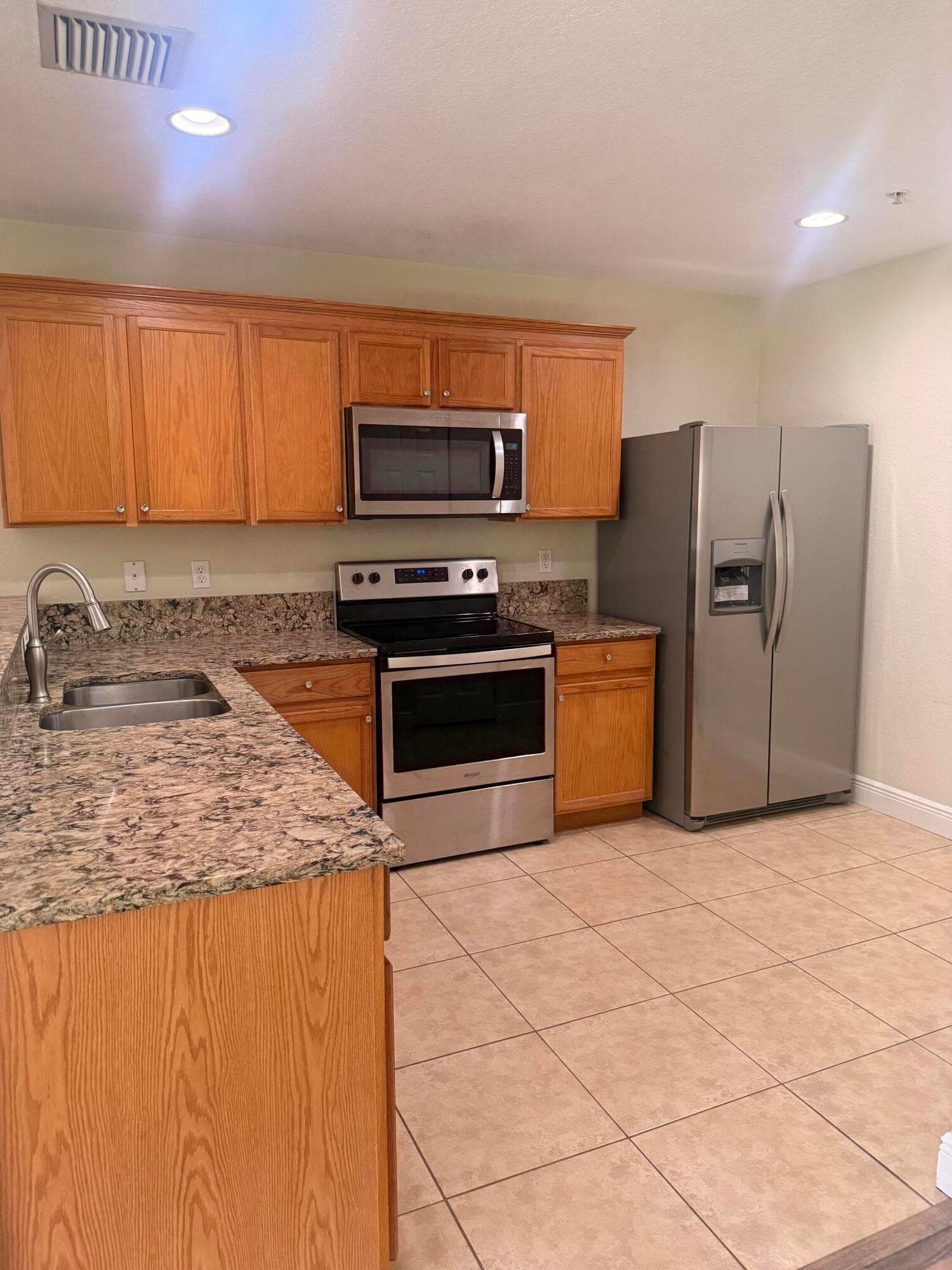 461 SE Bloxham Way, Stuart, FL 34997 — photo 8 of 17