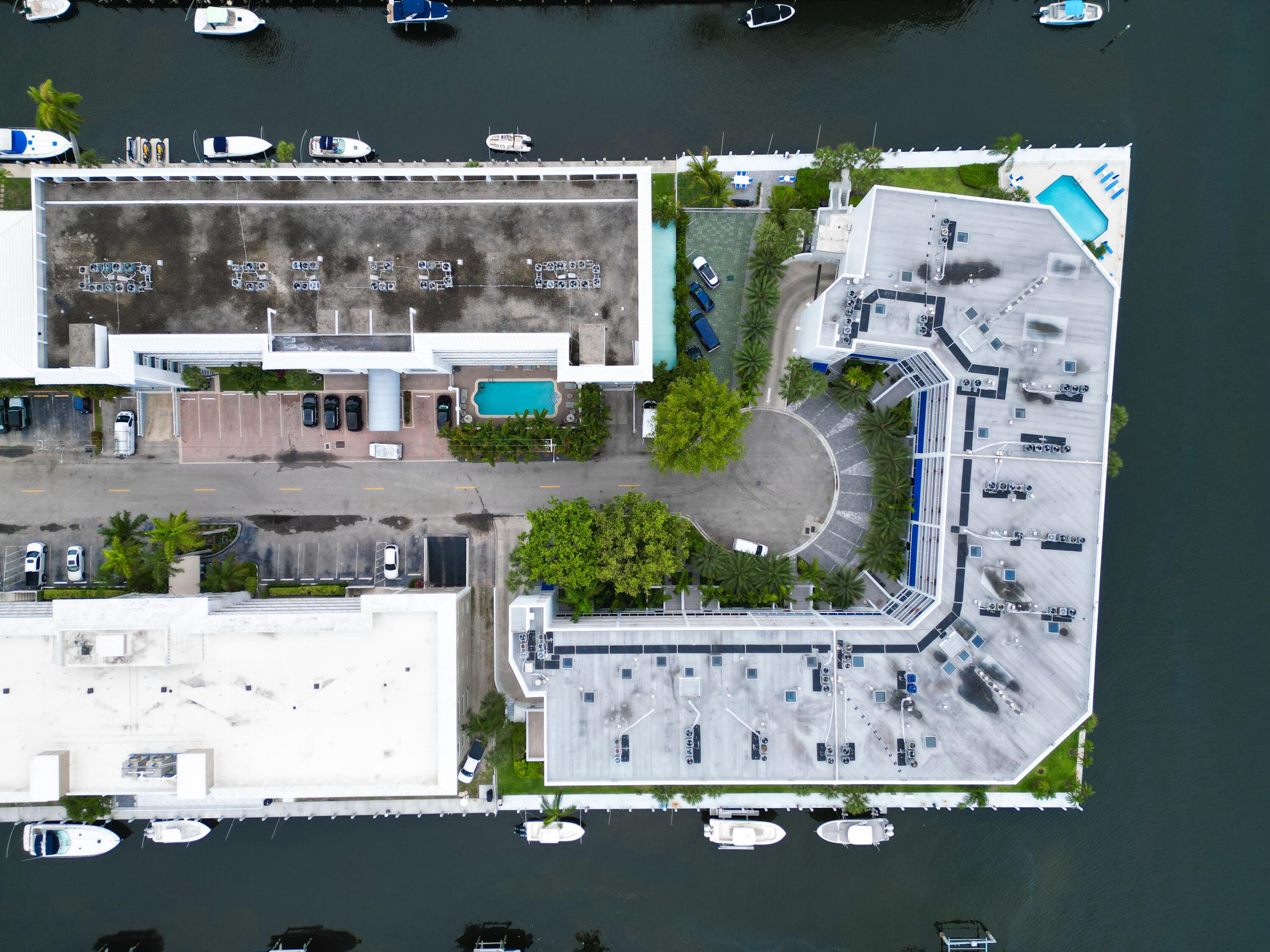 3100 NE 47th Court 305, Fort Lauderdale, FL 33308 — photo 8 of 43