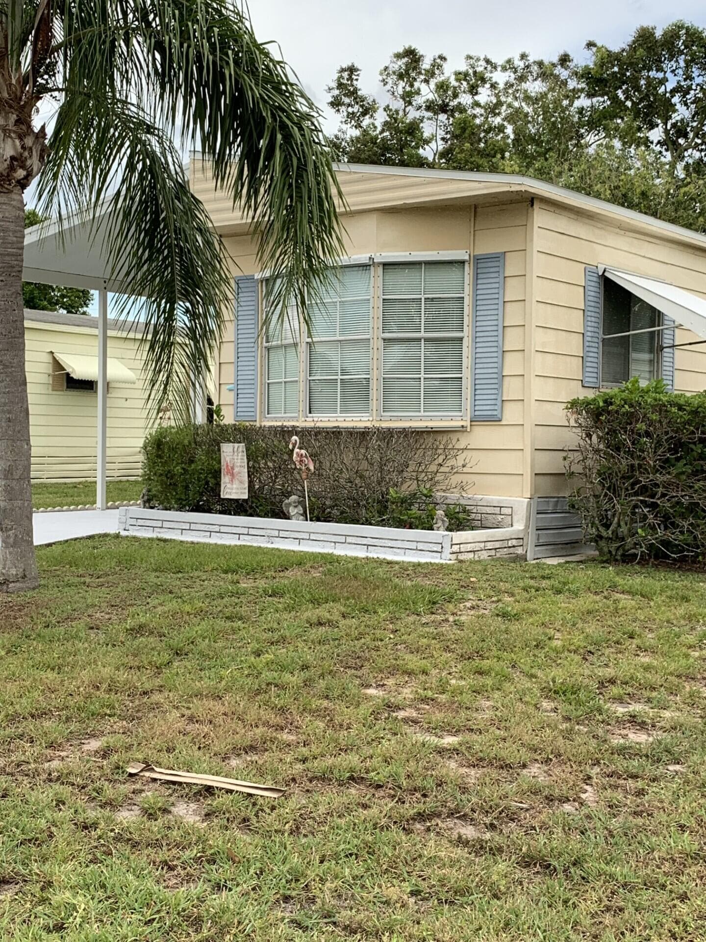 125 E Caribbean, Port St. Lucie, FL 34952 — photo 2 of 33