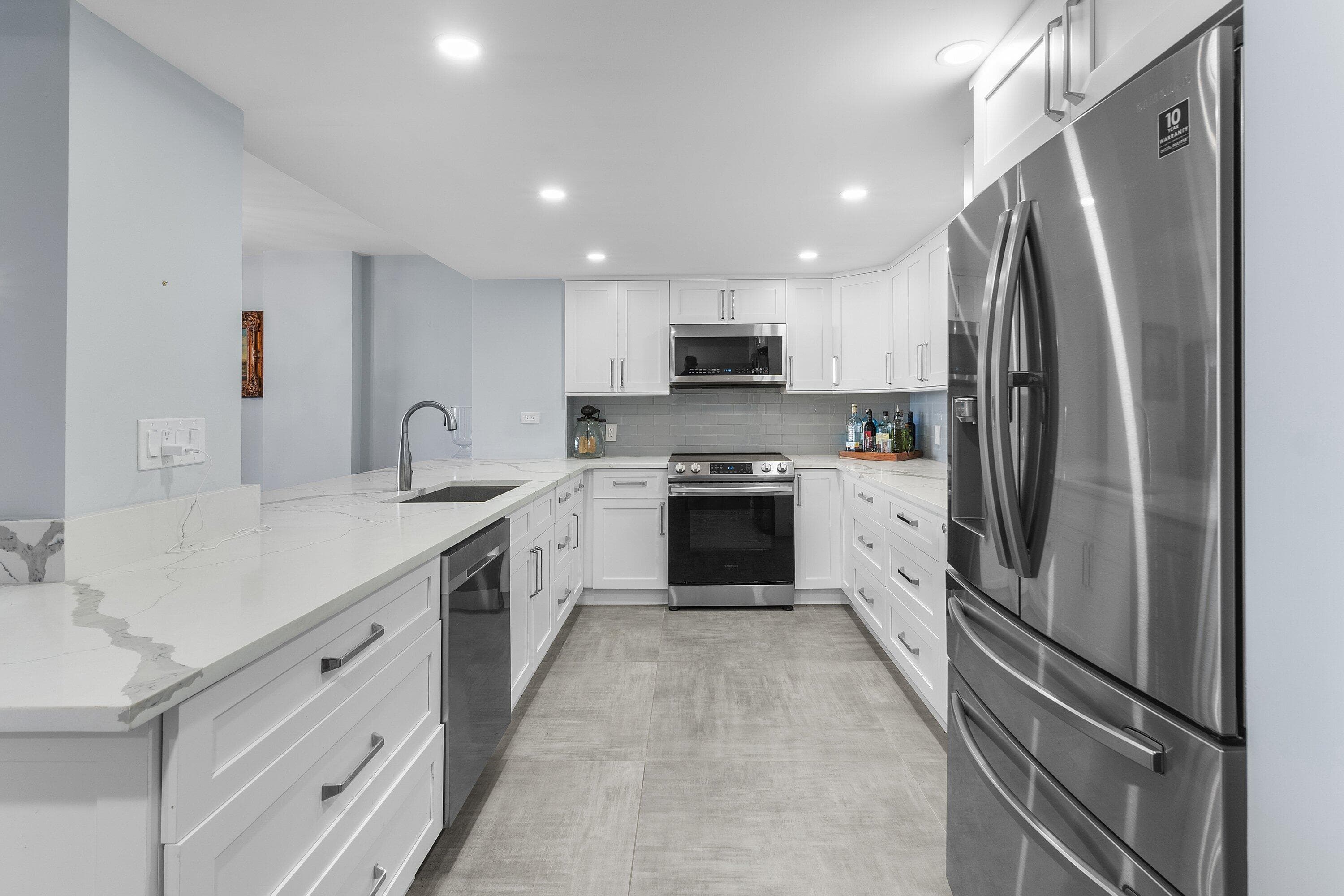1150 Hillsboro Mile 905, Hillsboro Beach, FL 33062 — photo 10 of 36