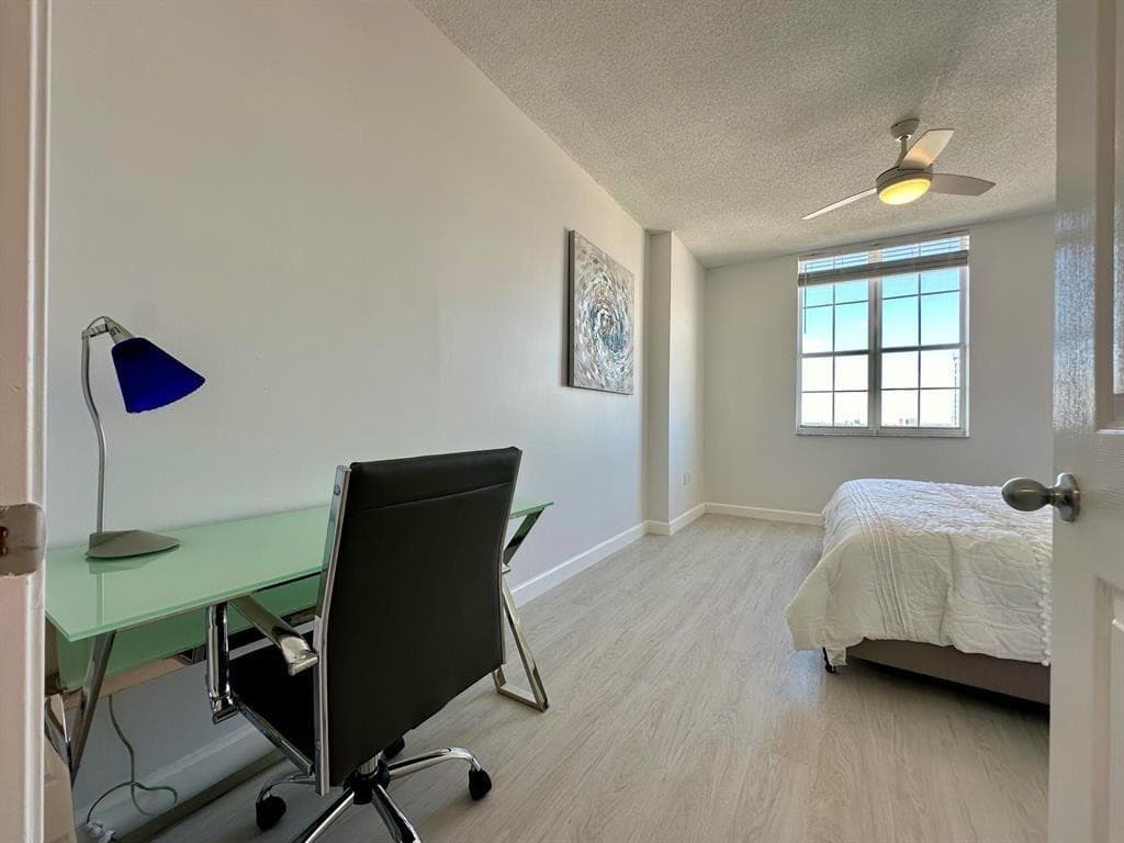 651 Okeechobee Boulevard 1204, West Palm Beach, FL 33401 — photo 13 of 46