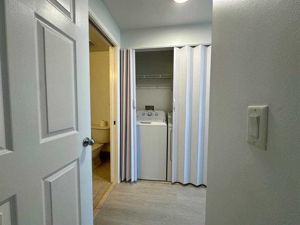 651 Okeechobee Boulevard 1204, West Palm Beach, FL 33401 — photo 15 of 46