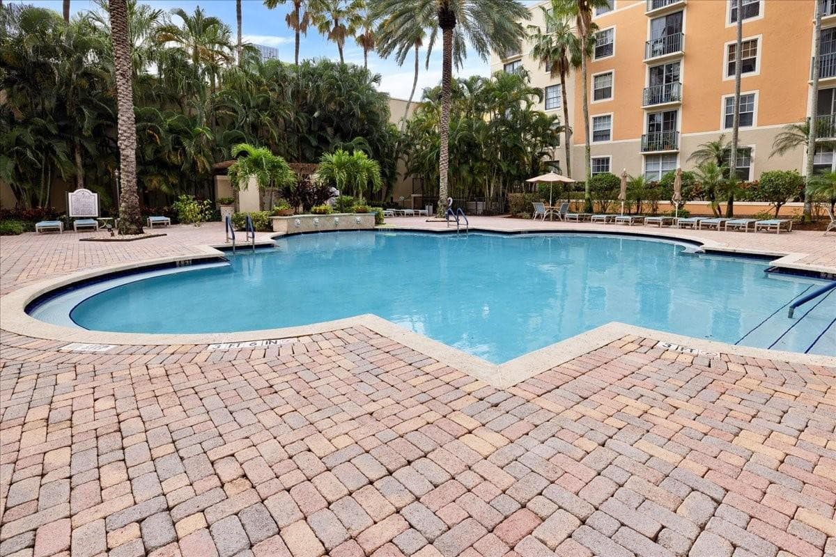 651 Okeechobee Boulevard 1204, West Palm Beach, FL 33401 — photo 34 of 46