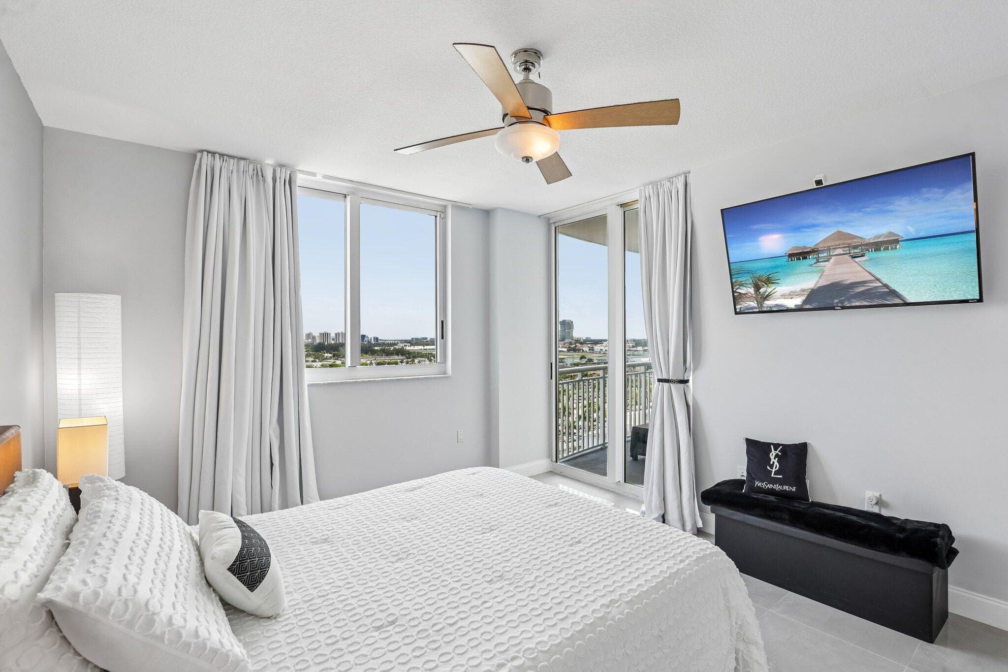 1755 E Hallandale Beach Boulevard 1207 E, Hallandale Beach, FL 33009 — photo 20 of 65