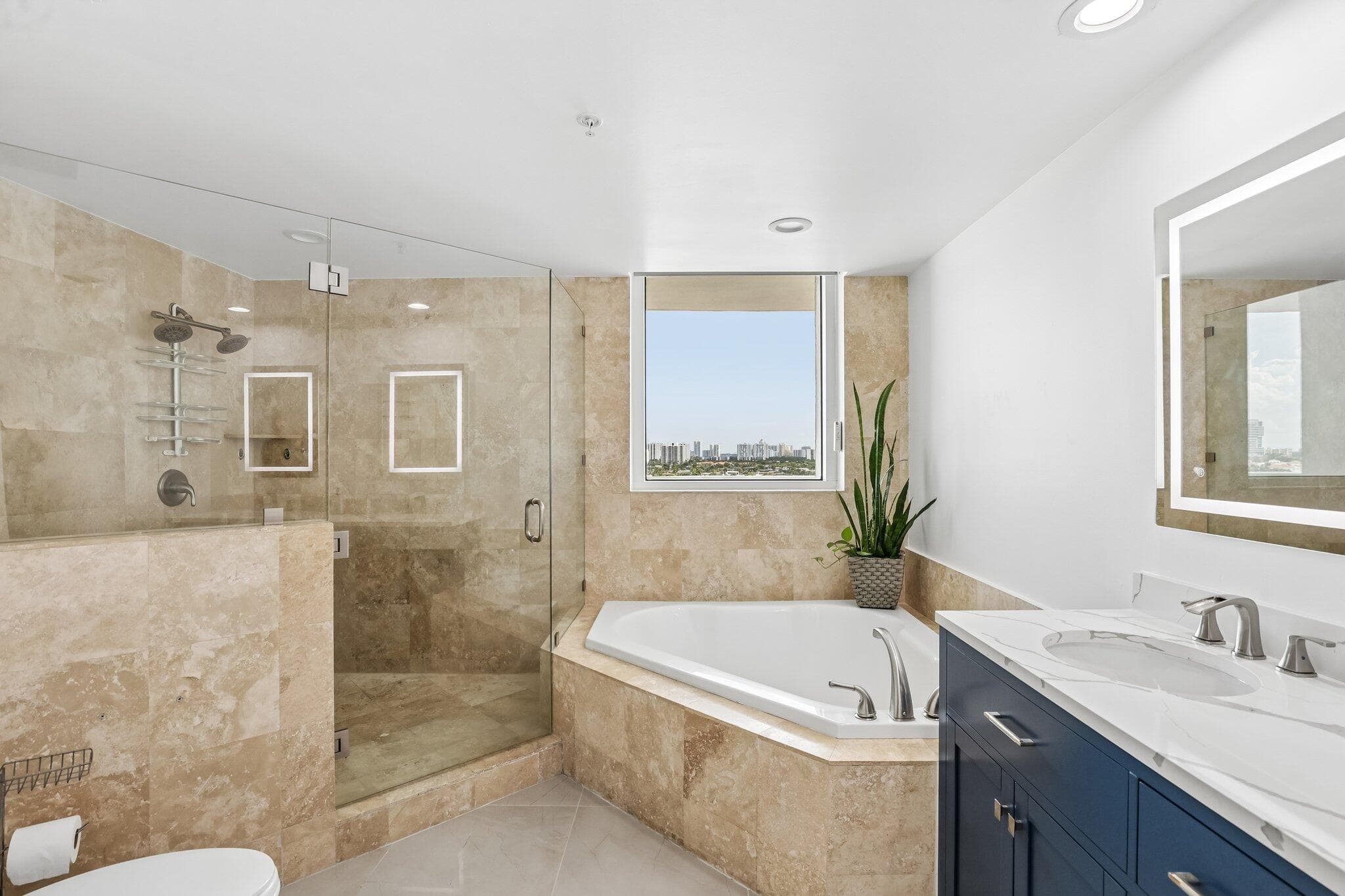 1755 E Hallandale Beach Boulevard 1207 E, Hallandale Beach, FL 33009 — photo 23 of 65