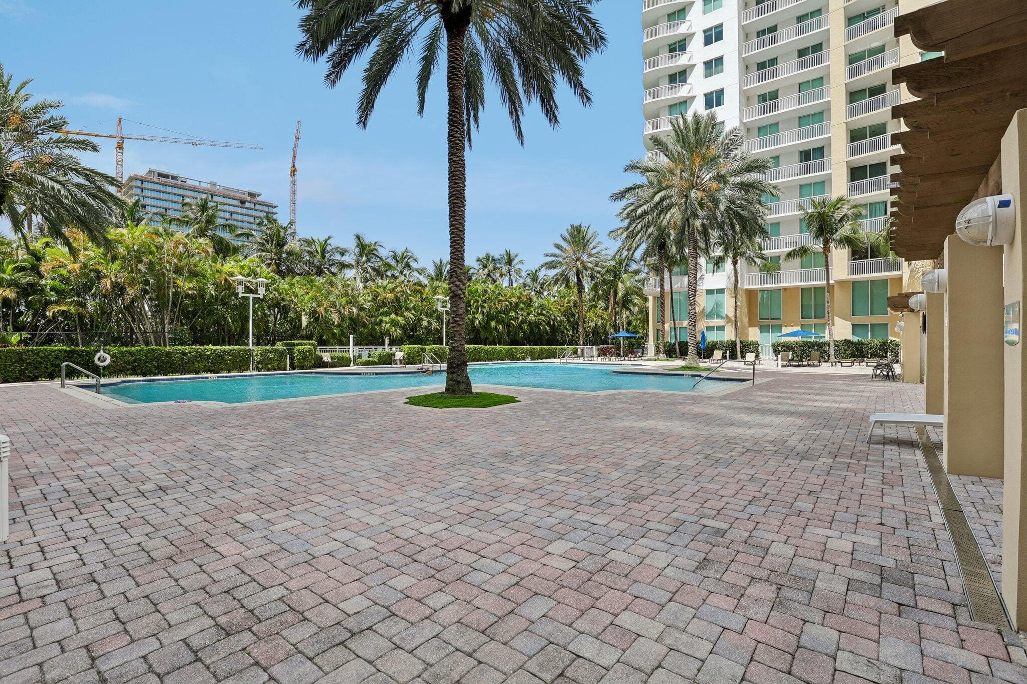 1755 E Hallandale Beach Boulevard 1207 E, Hallandale Beach, FL 33009 — photo 34 of 65