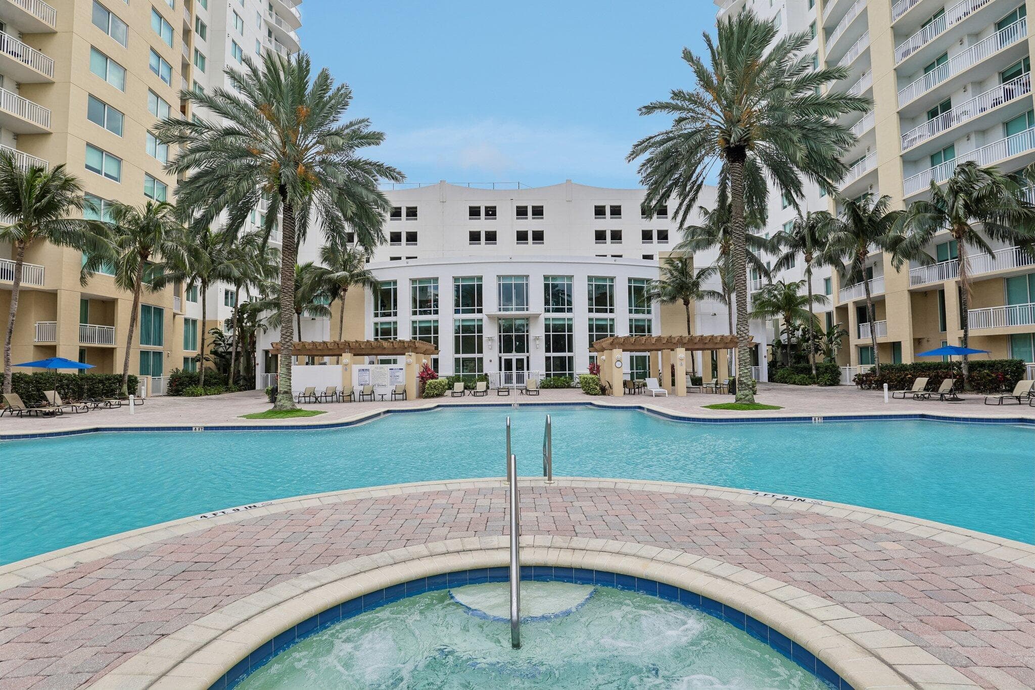 1755 E Hallandale Beach Boulevard 1207 E, Hallandale Beach, FL 33009 — photo 37 of 65