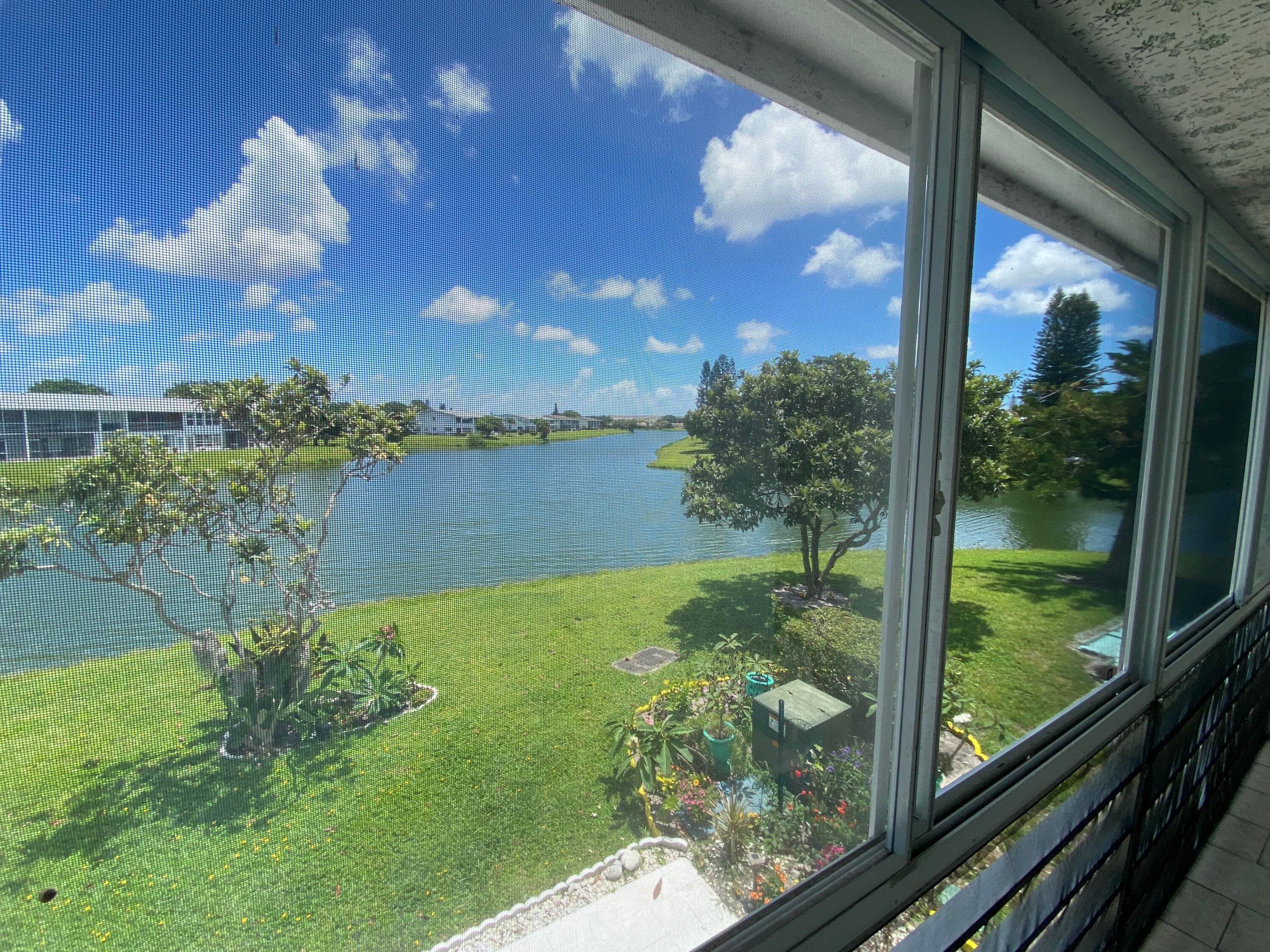 71 Berkshire 71, West Palm Beach, FL 33417 — photo 14 of 19