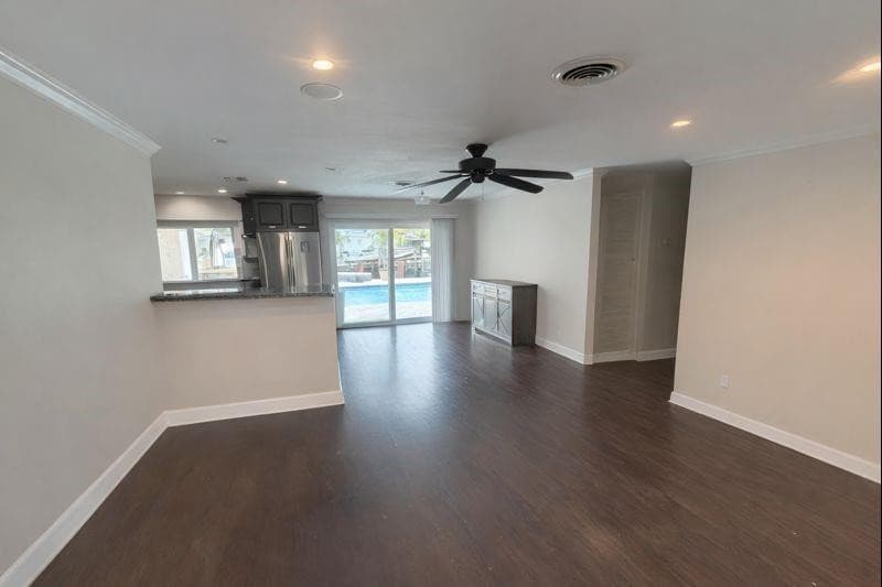 730 SE 3rd Terrace, Pompano Beach, FL 33060 — photo 3 of 25