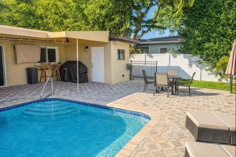 730 SE 3rd Terrace, Pompano Beach, FL 33060 — photo 17 of 25