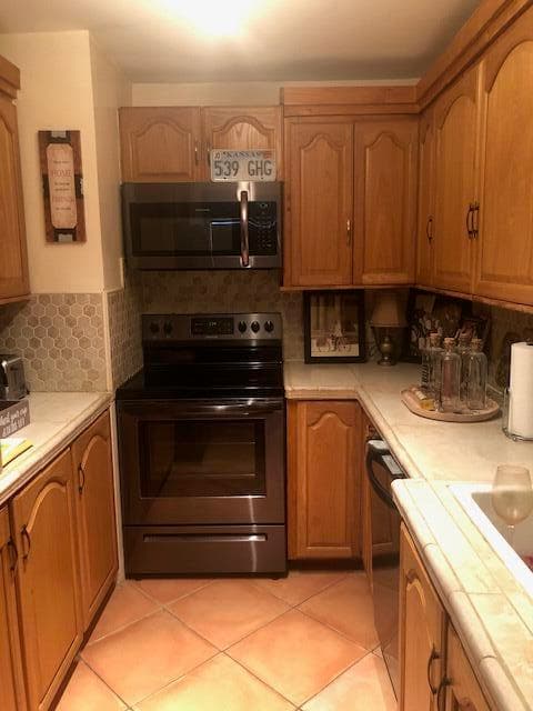 5509 Fountain Lake Circle C110, Bradenton, FL 34207 — photo 2 of 6