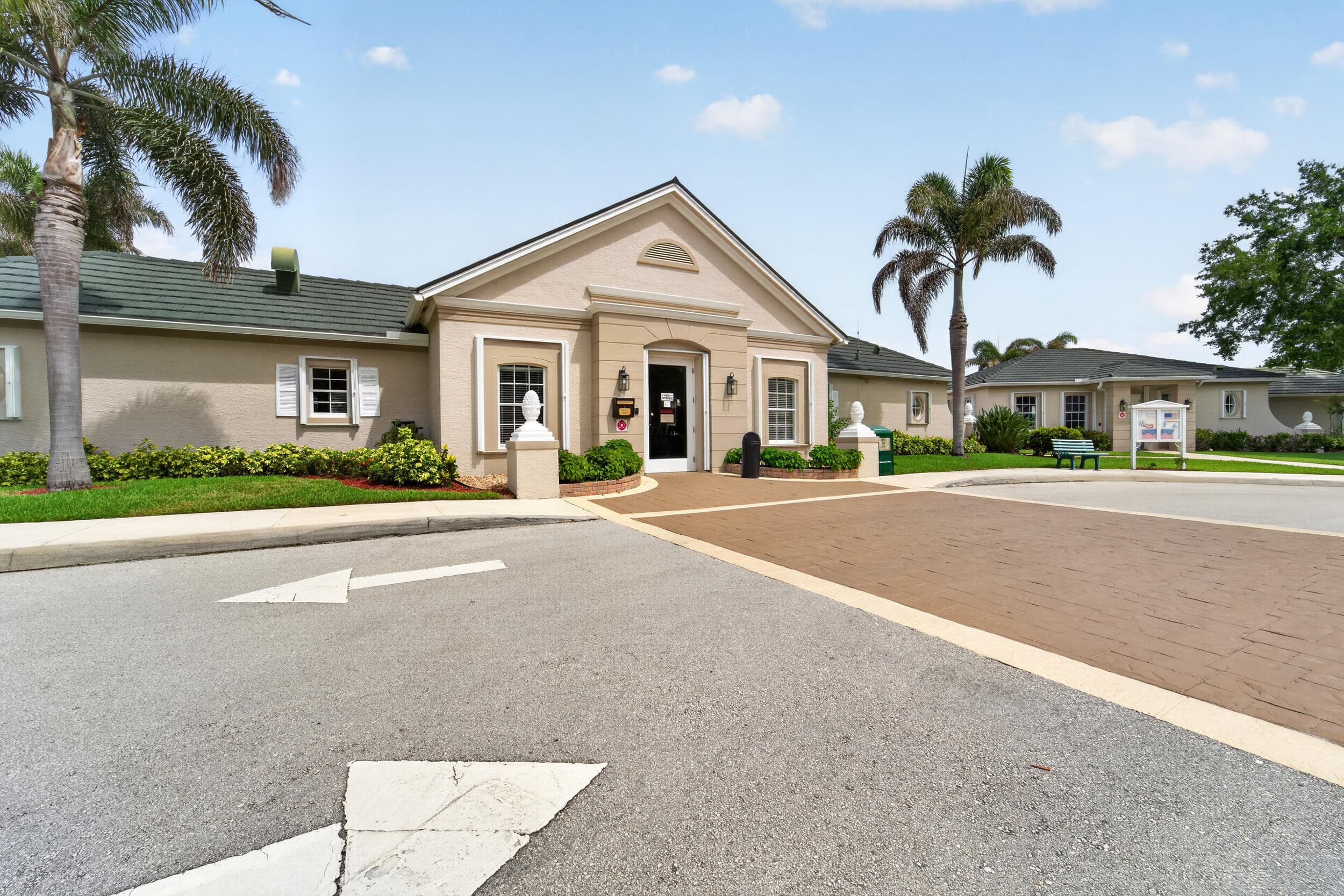 512 SW Lake Manatee Way, FL 34986 — photo 42 of 76