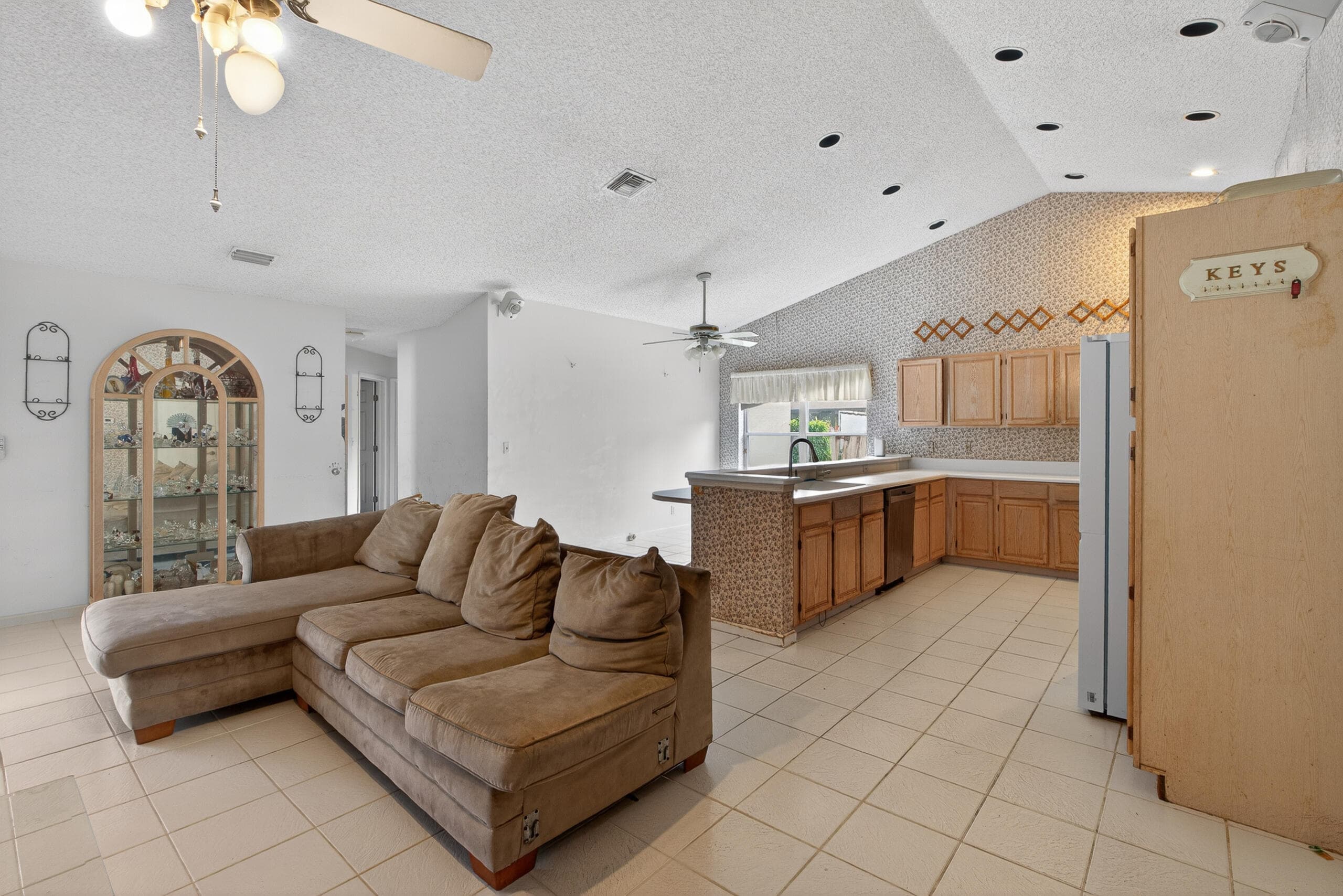 2825 NW 29th Drive, Boca Raton, FL 33434 — photo 11 of 56
